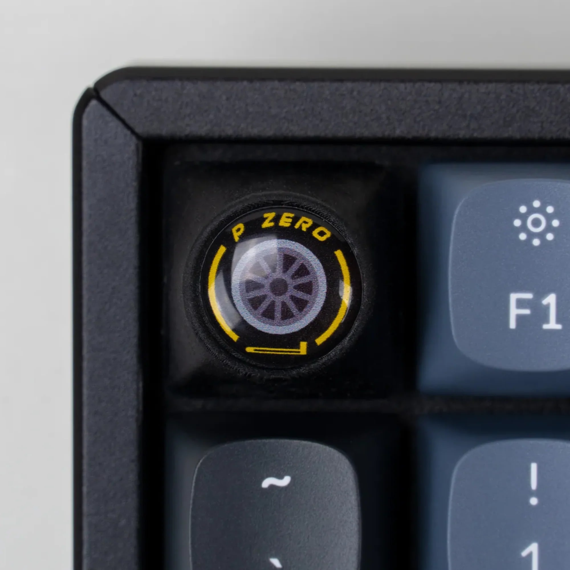 Artisan F1 Tyres - Hard - Medium - Soft - Wet - Intermediate Keycap