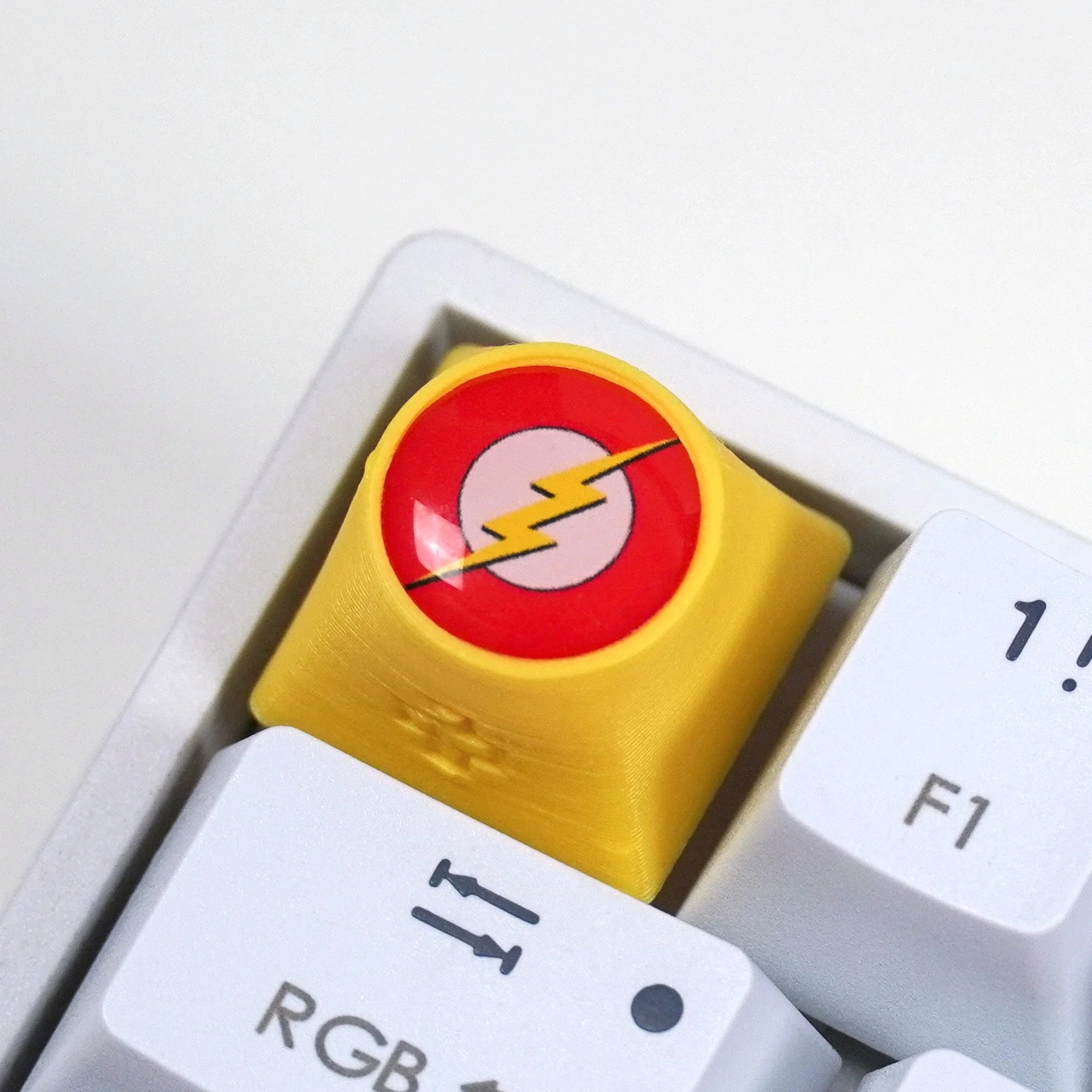 Artisan Flash SuperHero Keycap