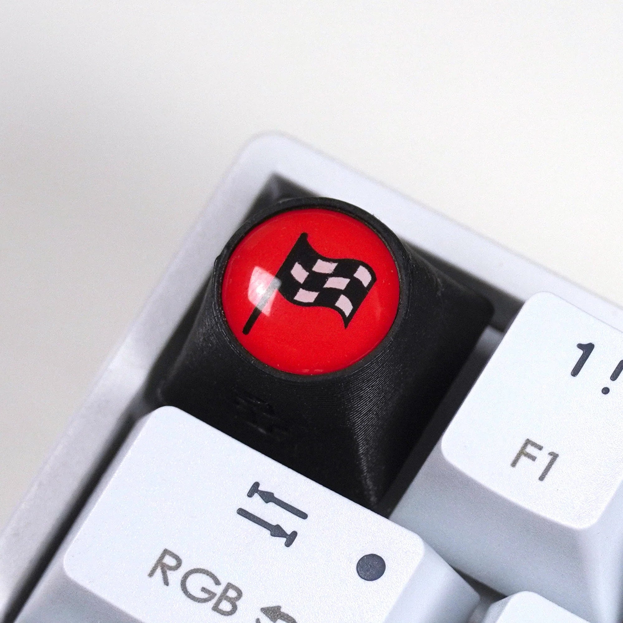 Artisan F1 - BOX BOX - FLAG - DRS - FASTEST LAP Keycap