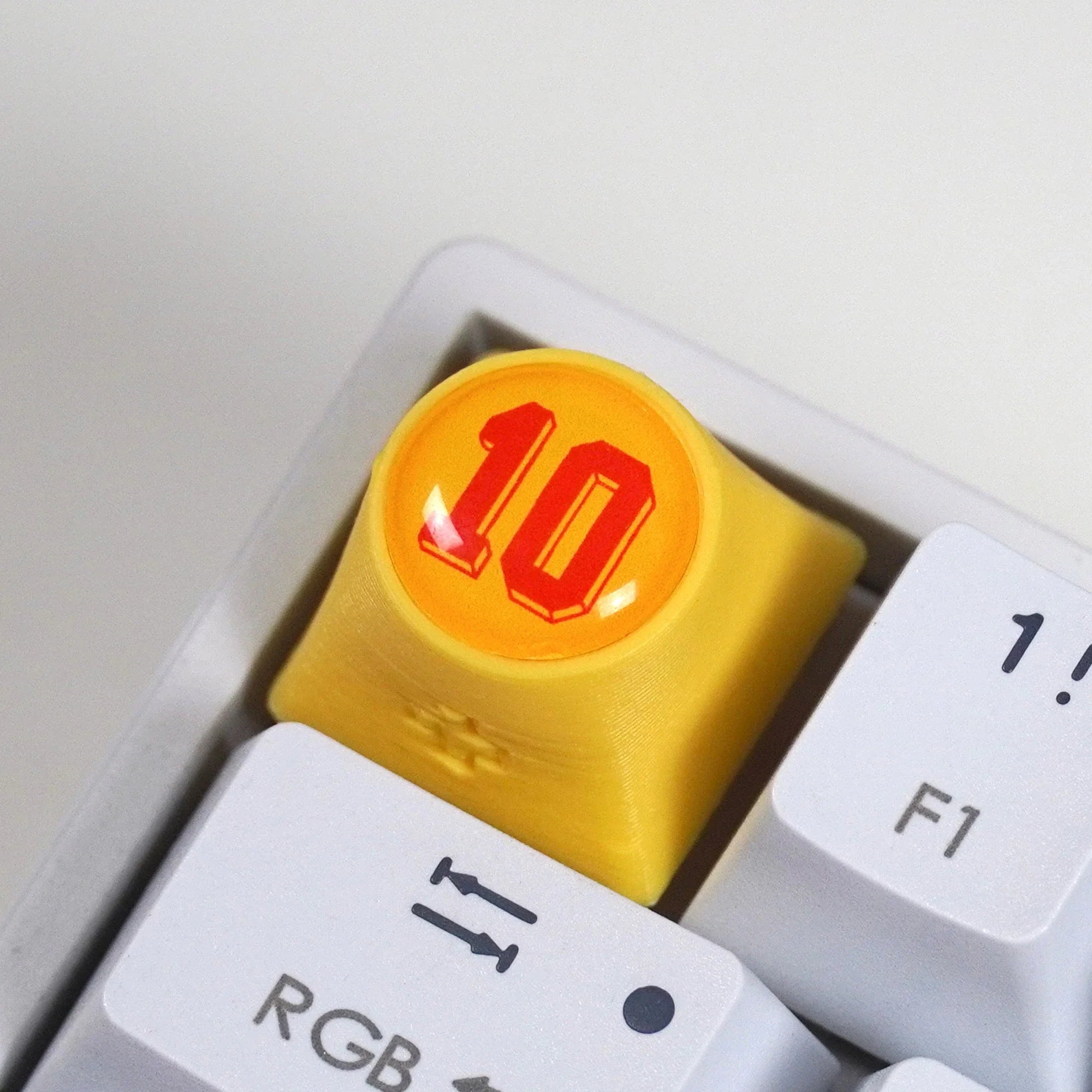 Artisan Romania NR.10 Keycap