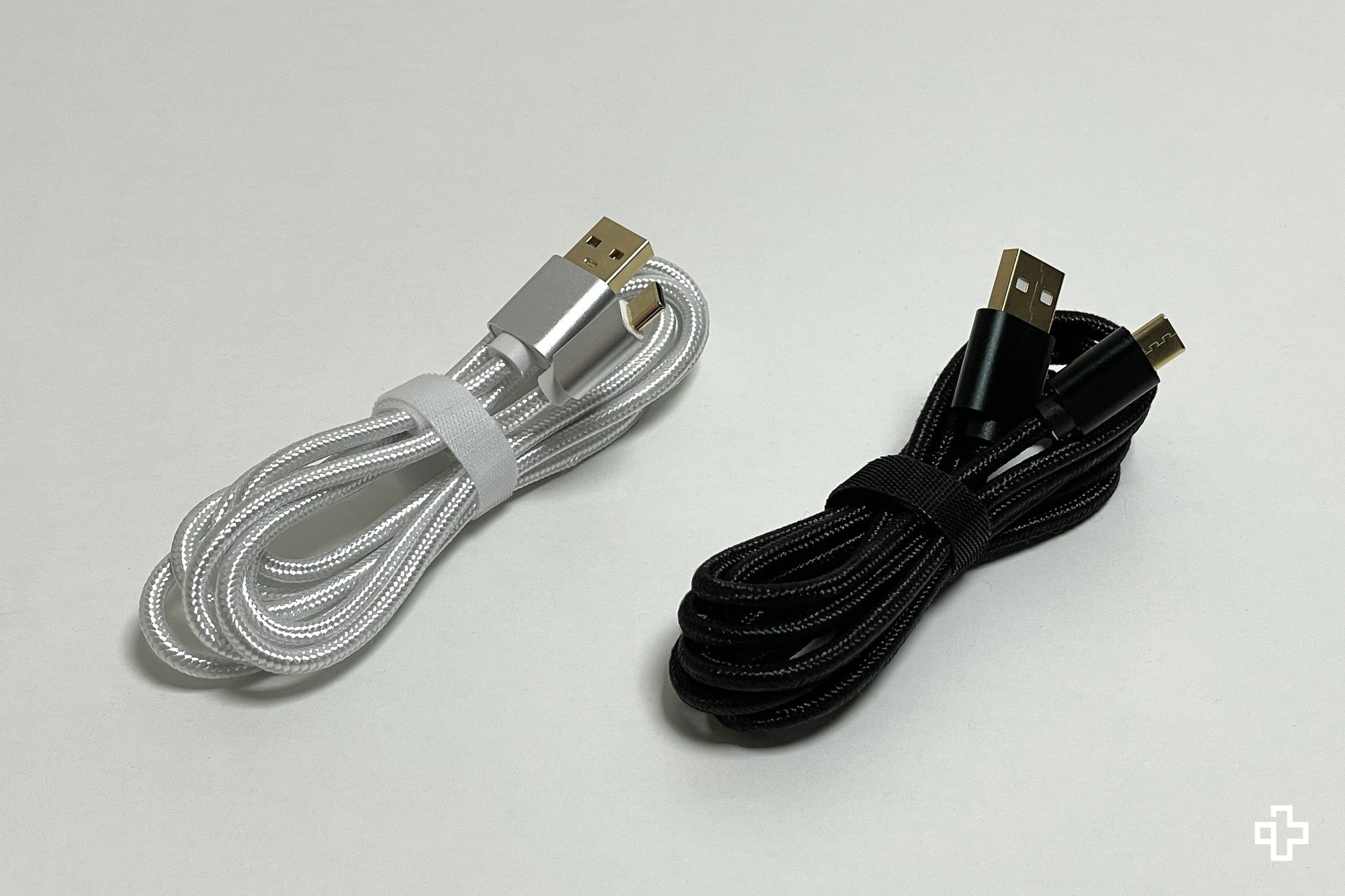 Cable USB-C White/Black - QwertyKey