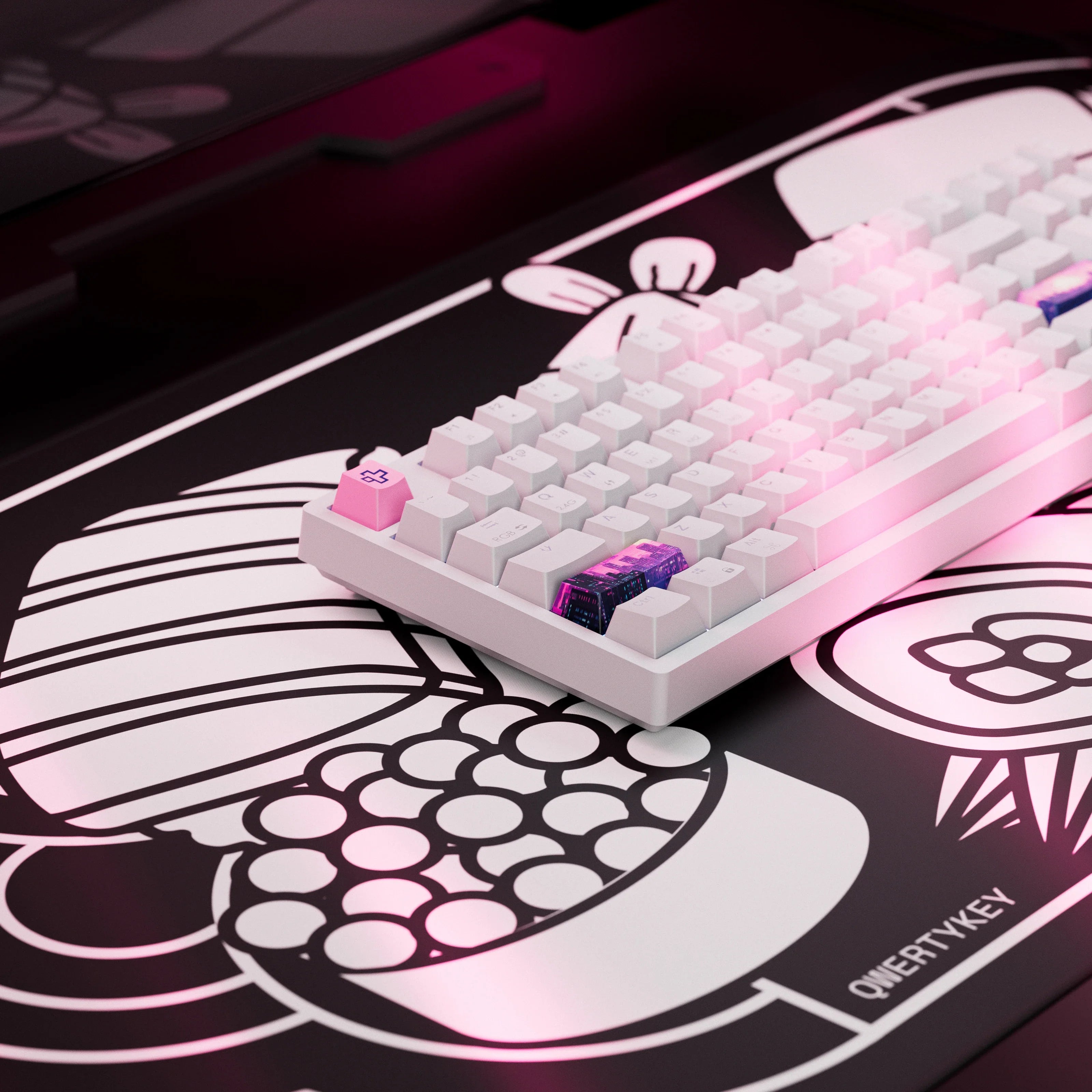 QwertyKey H87 White Bluetooth Wireless Hotswap RGB Mechanical Gaming Keyboard