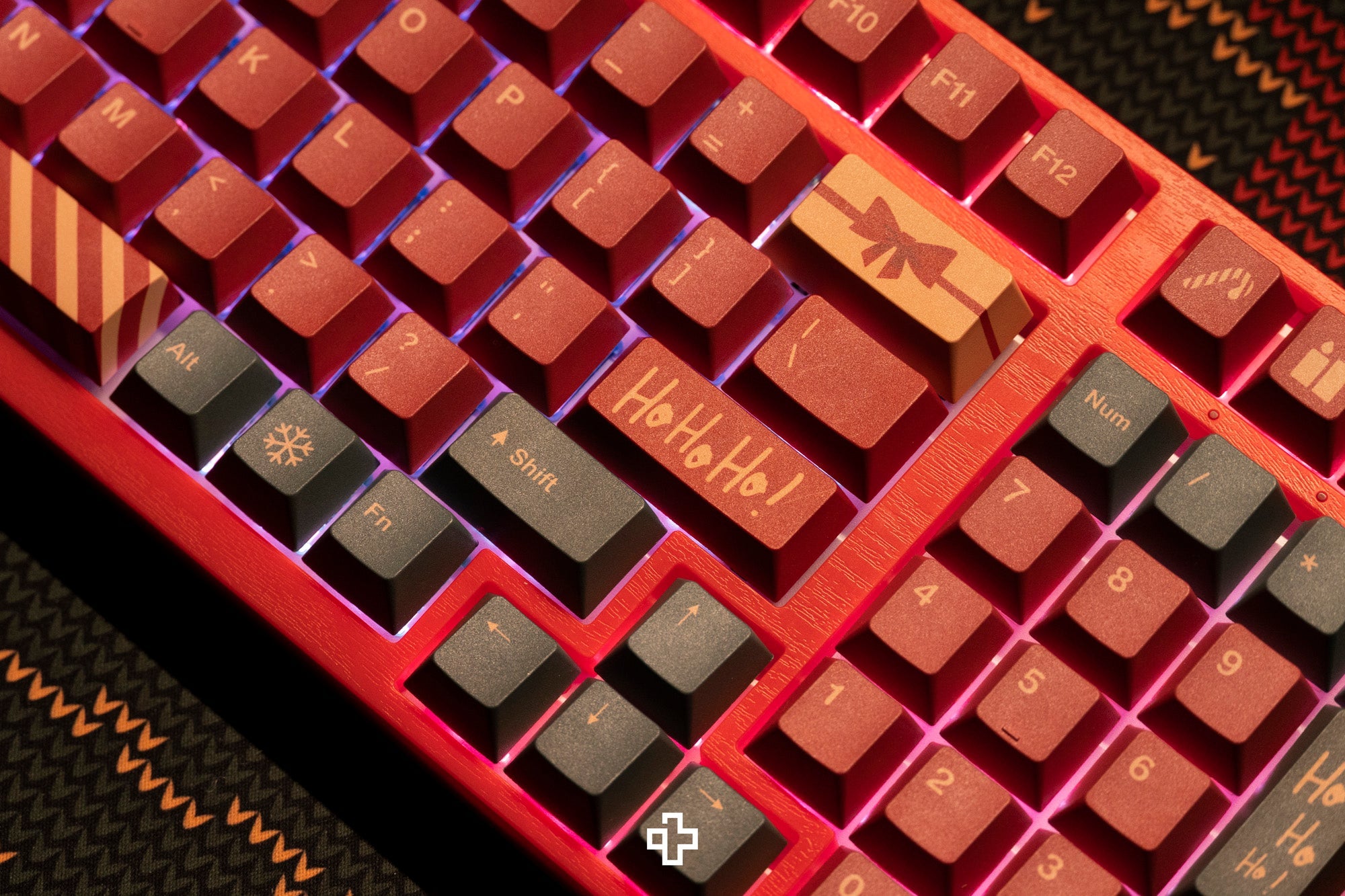 QwertyKey Christmas 2025 Keycap Set