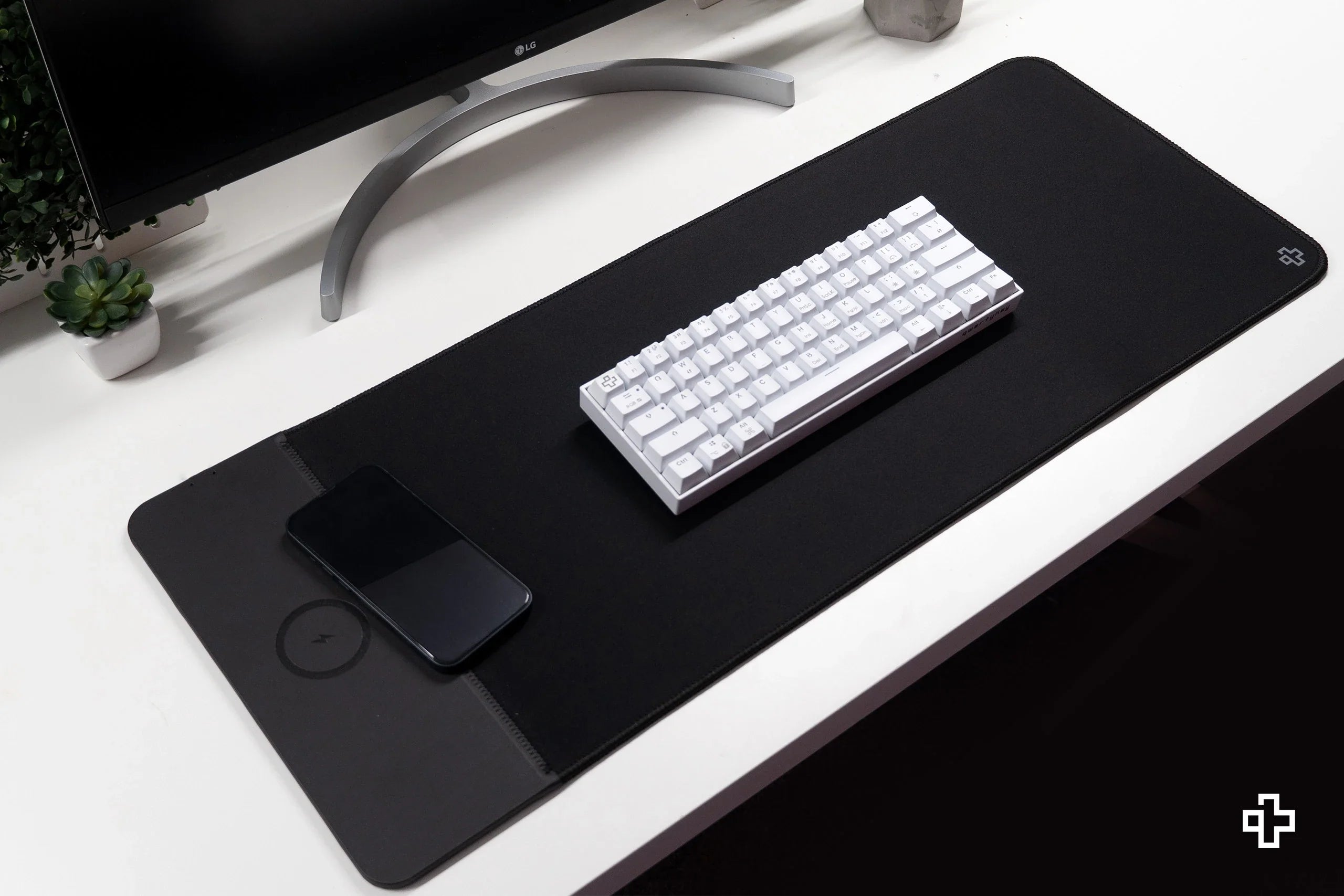 Deskmat Mousepad Wireless Charging Black