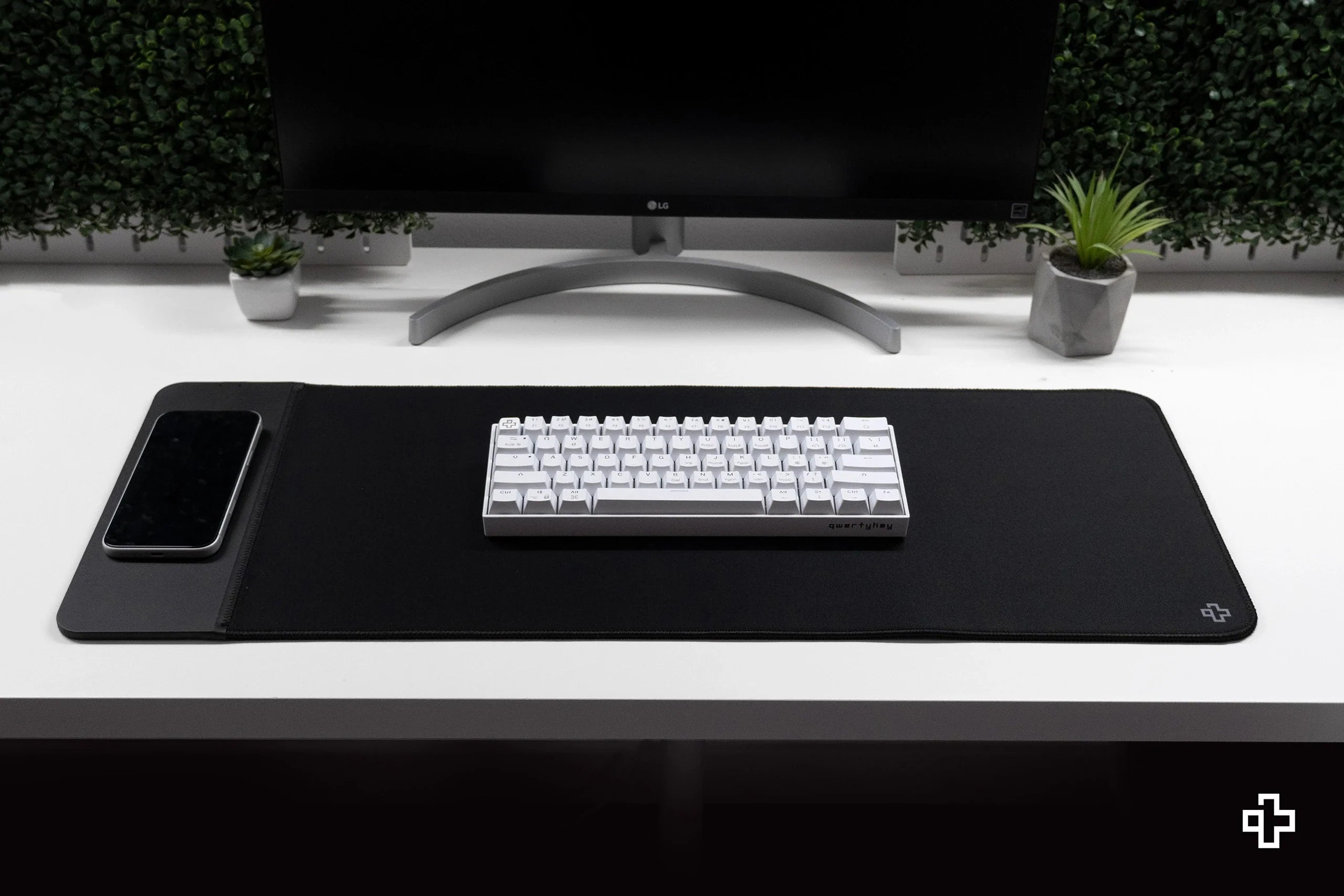 Deskmat Mousepad Wireless Charging Black