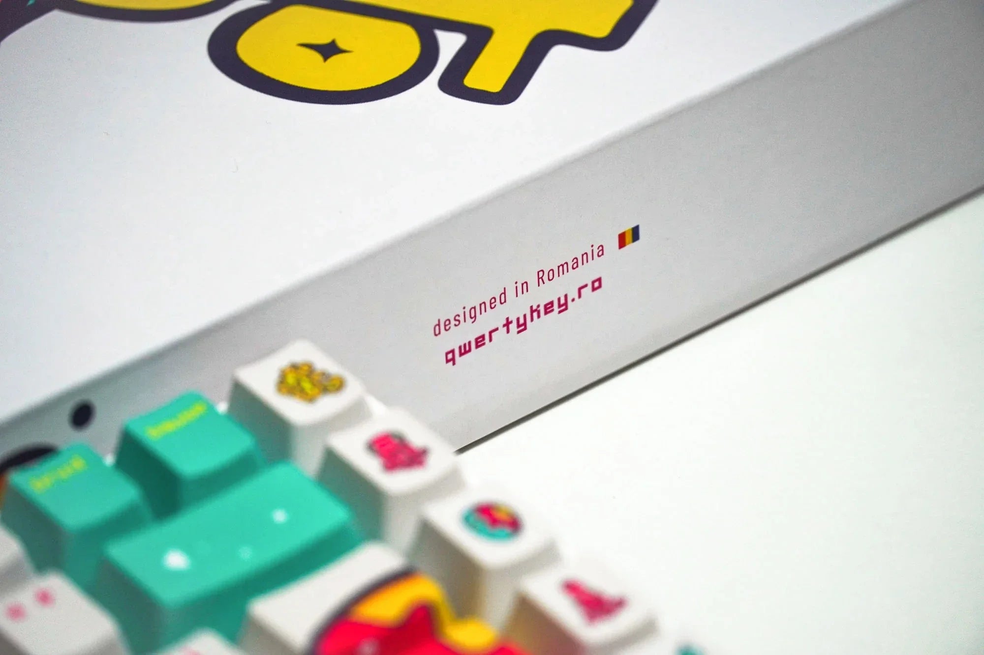 QwertyKey Octopus White OEM Profile PBT Keycap Set