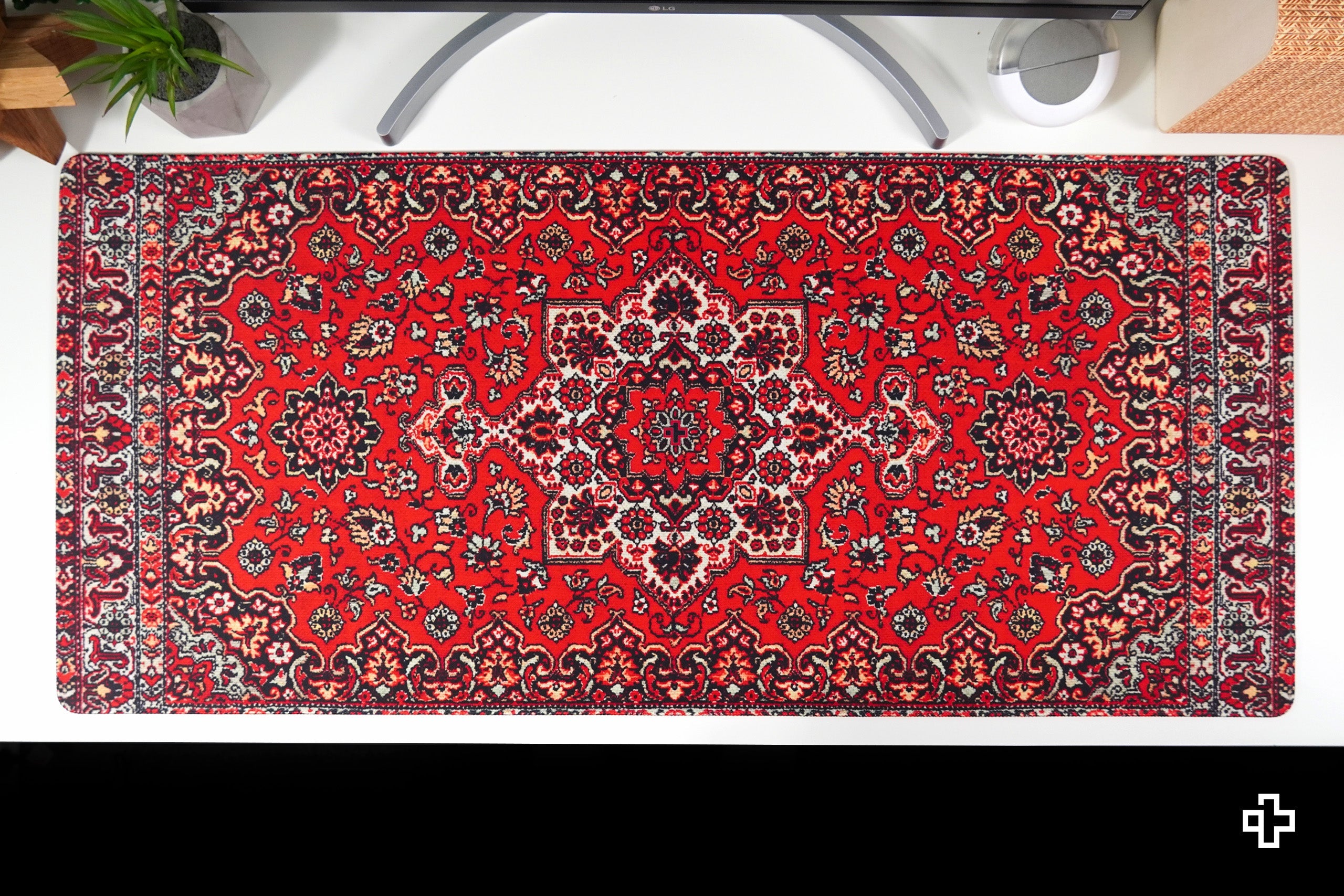 QwertyKey Balcanic Deskmat 4mm Stitched Edges