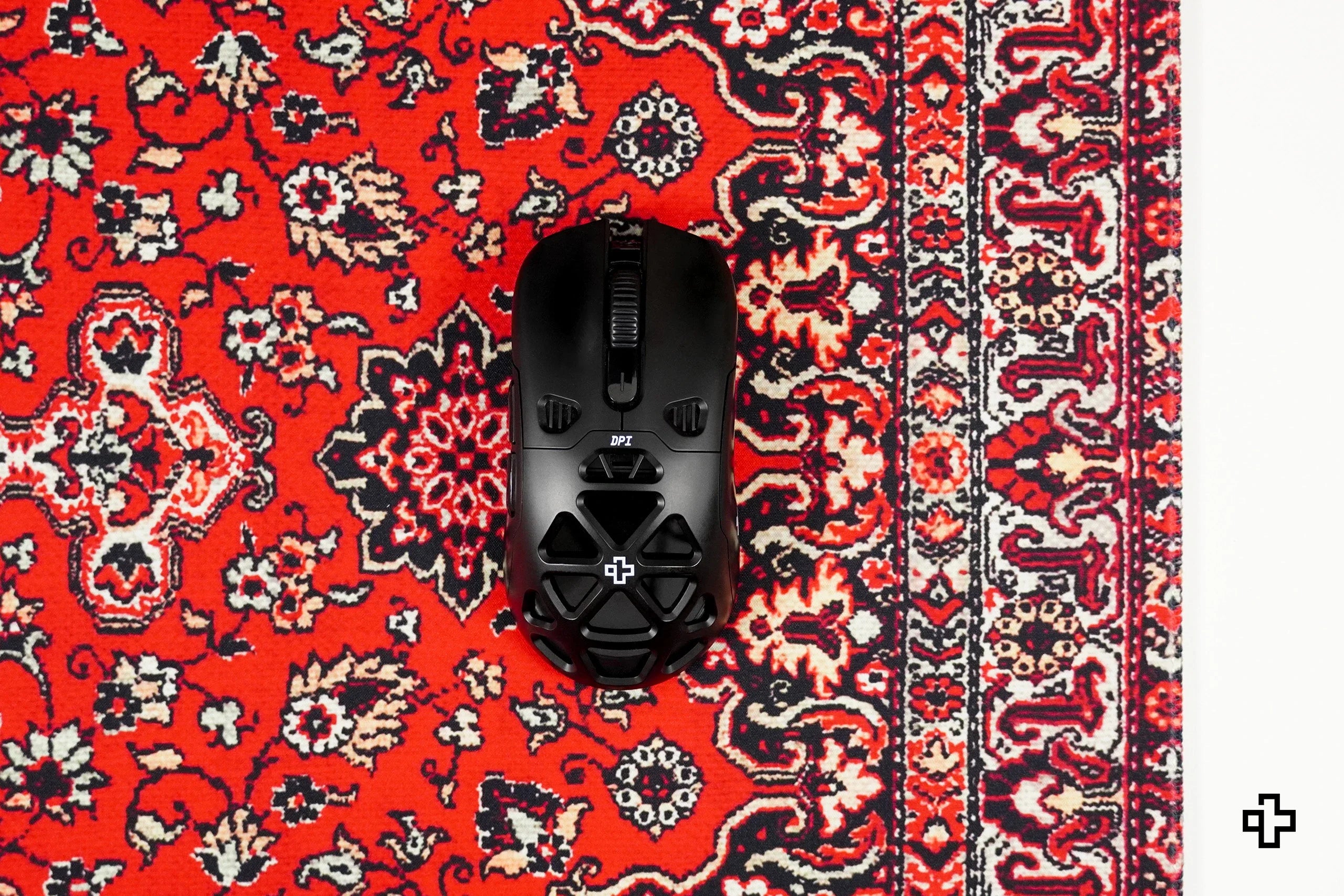 QwertyKey Balcanic Deskmat 4mm Stitched Edges