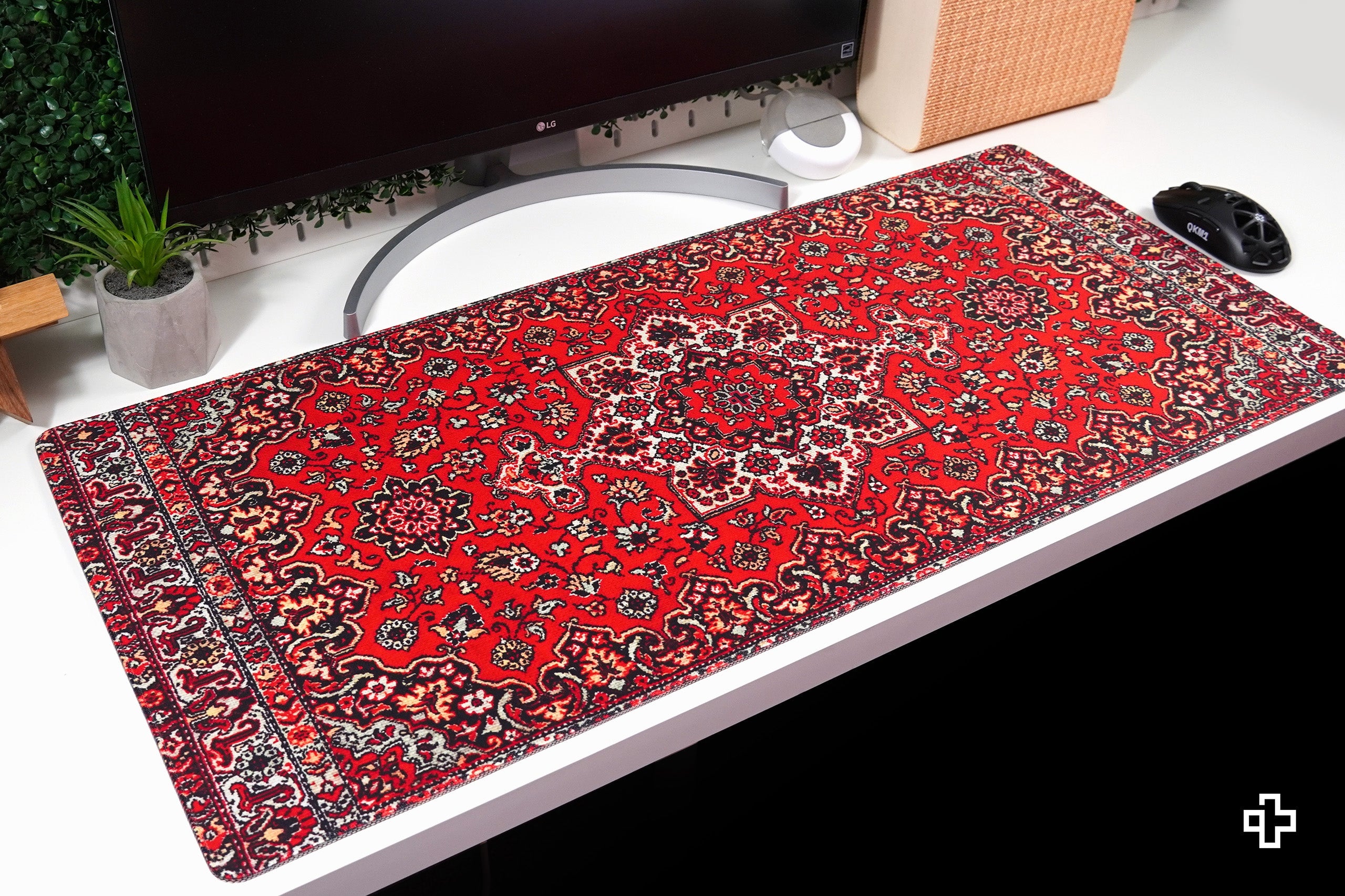 QwertyKey Balcanic Deskmat 4mm Stitched Edges