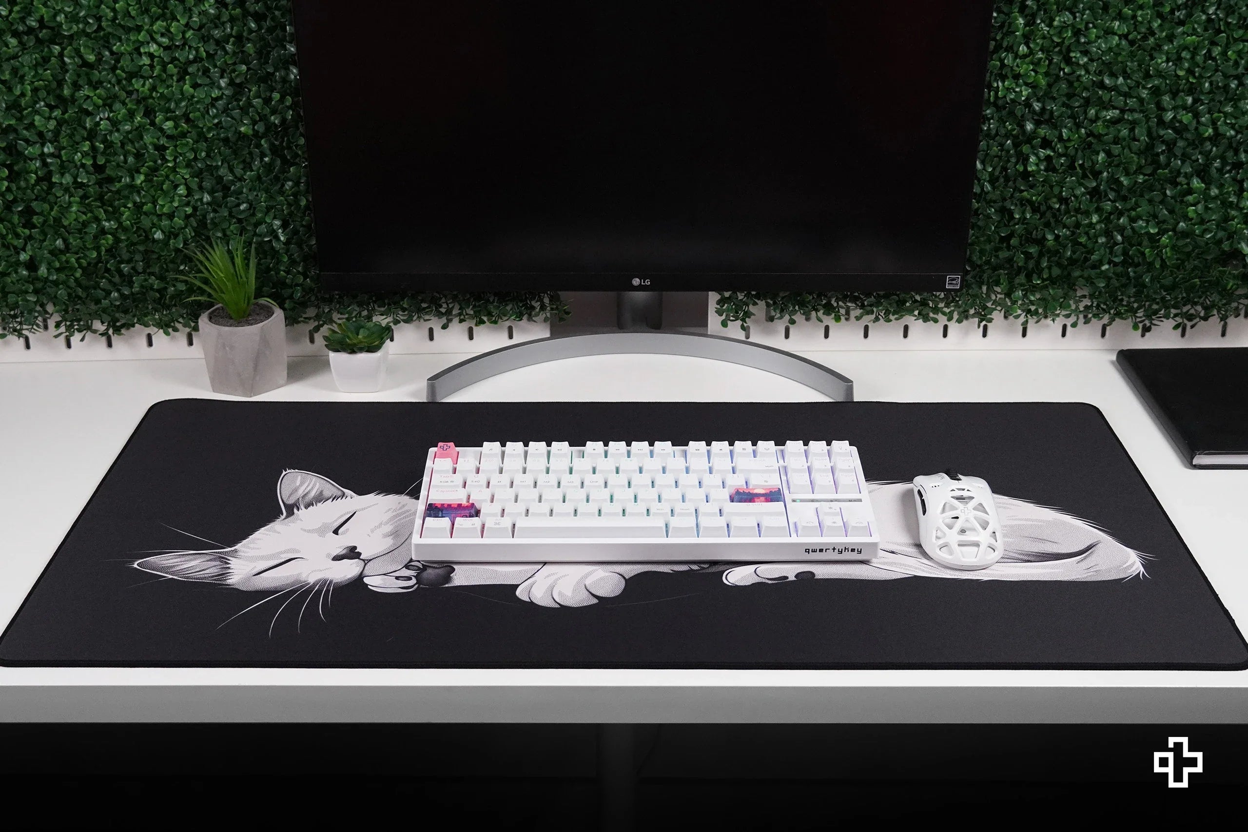 QwertyKey Black Cat Deskmat 4mm Stitched Edges