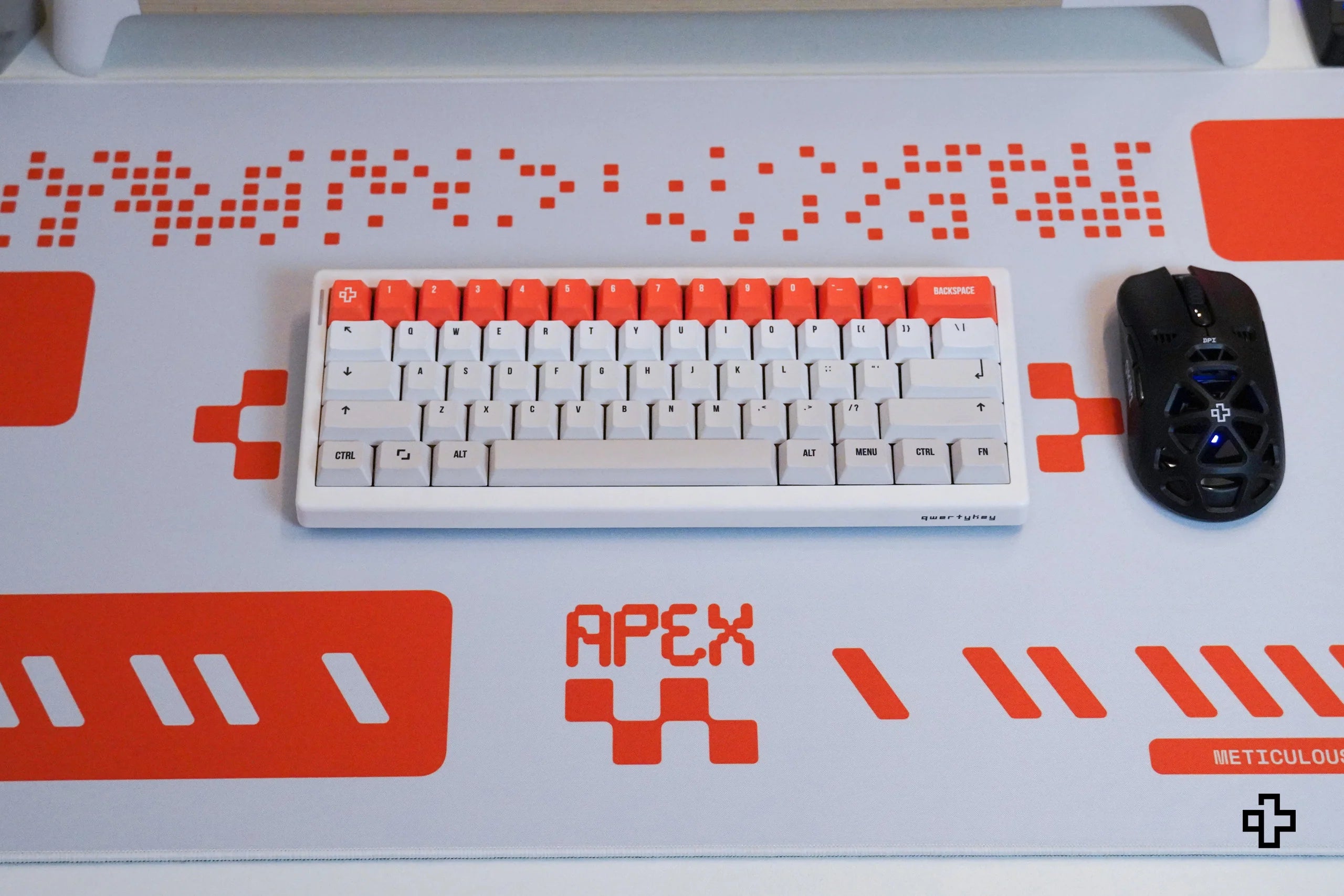 QwertyKey Apex Deskmat 4mm Stitched Edges