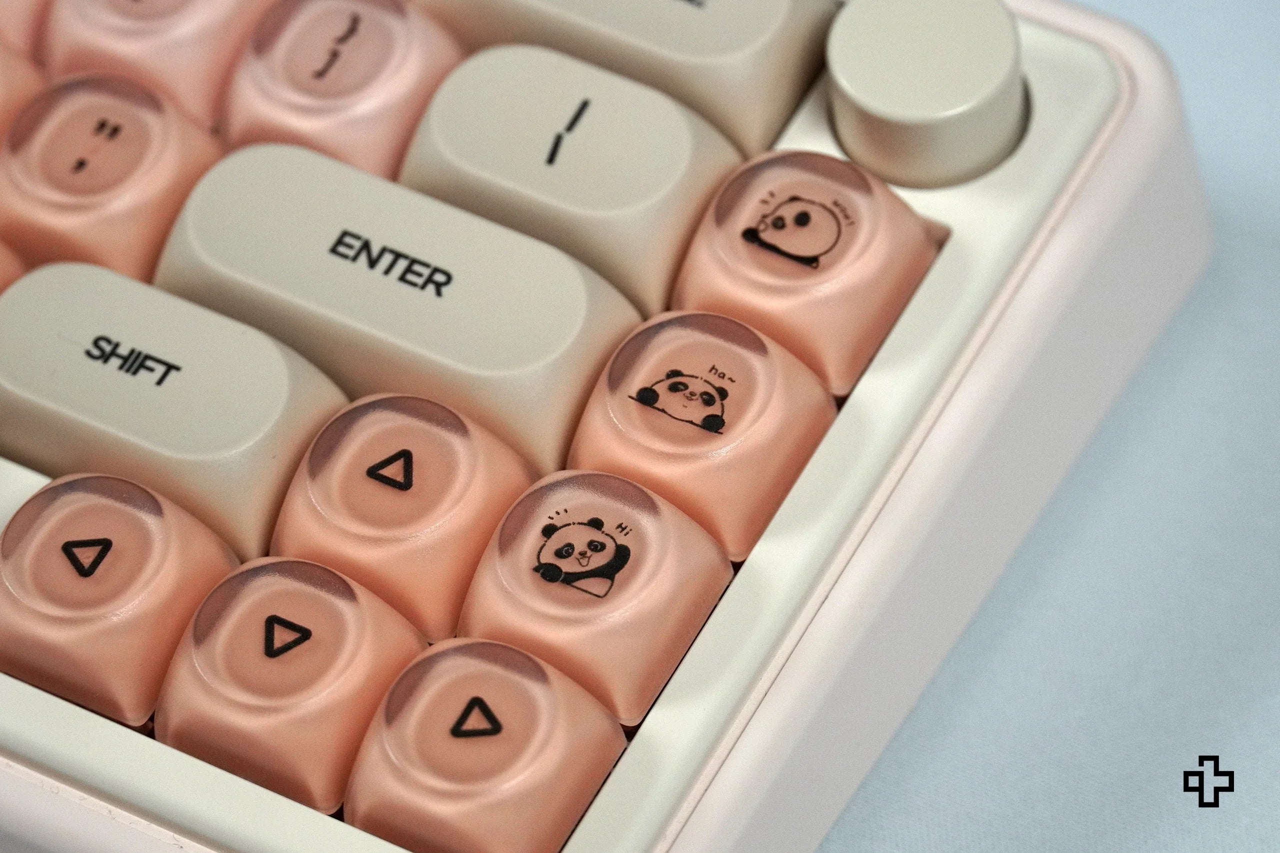 QwertyKey Peach Cream HOA Profile Keycap Set