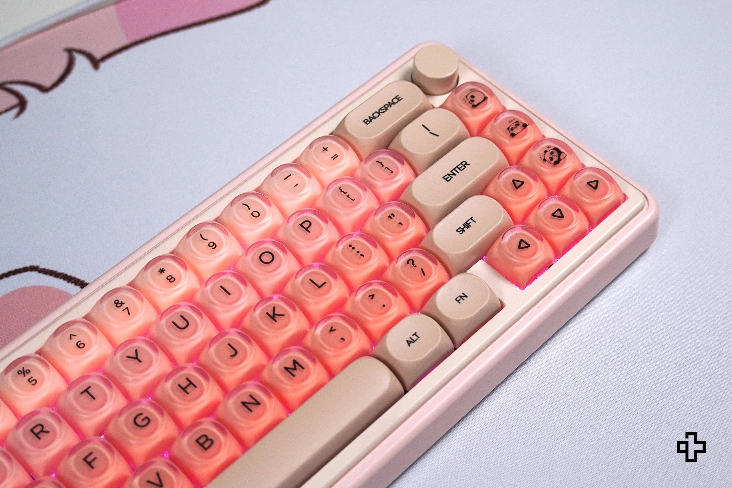 QwertyKey Peach Cream HOA Profile Keycap Set