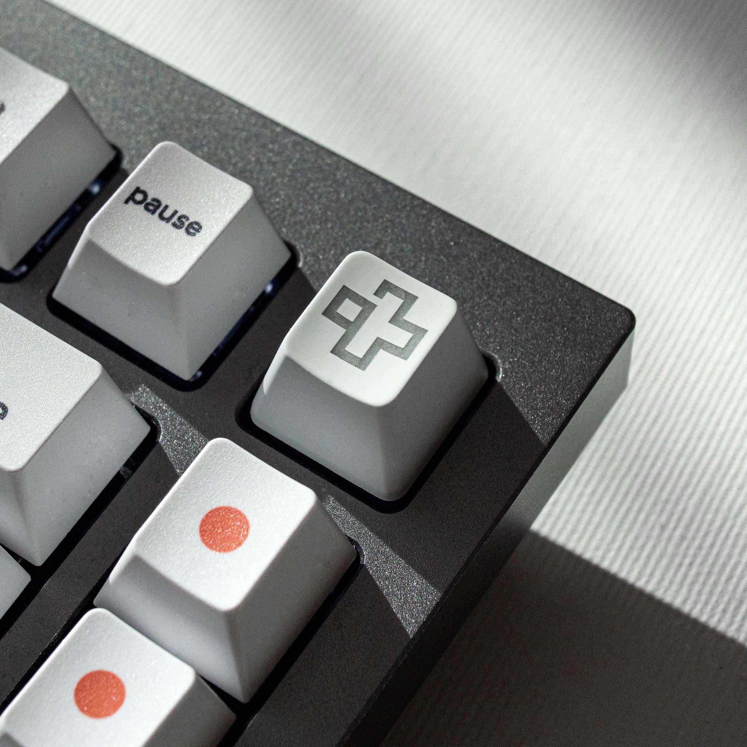 Keycap QwertyKey Translucent - QwertyKey