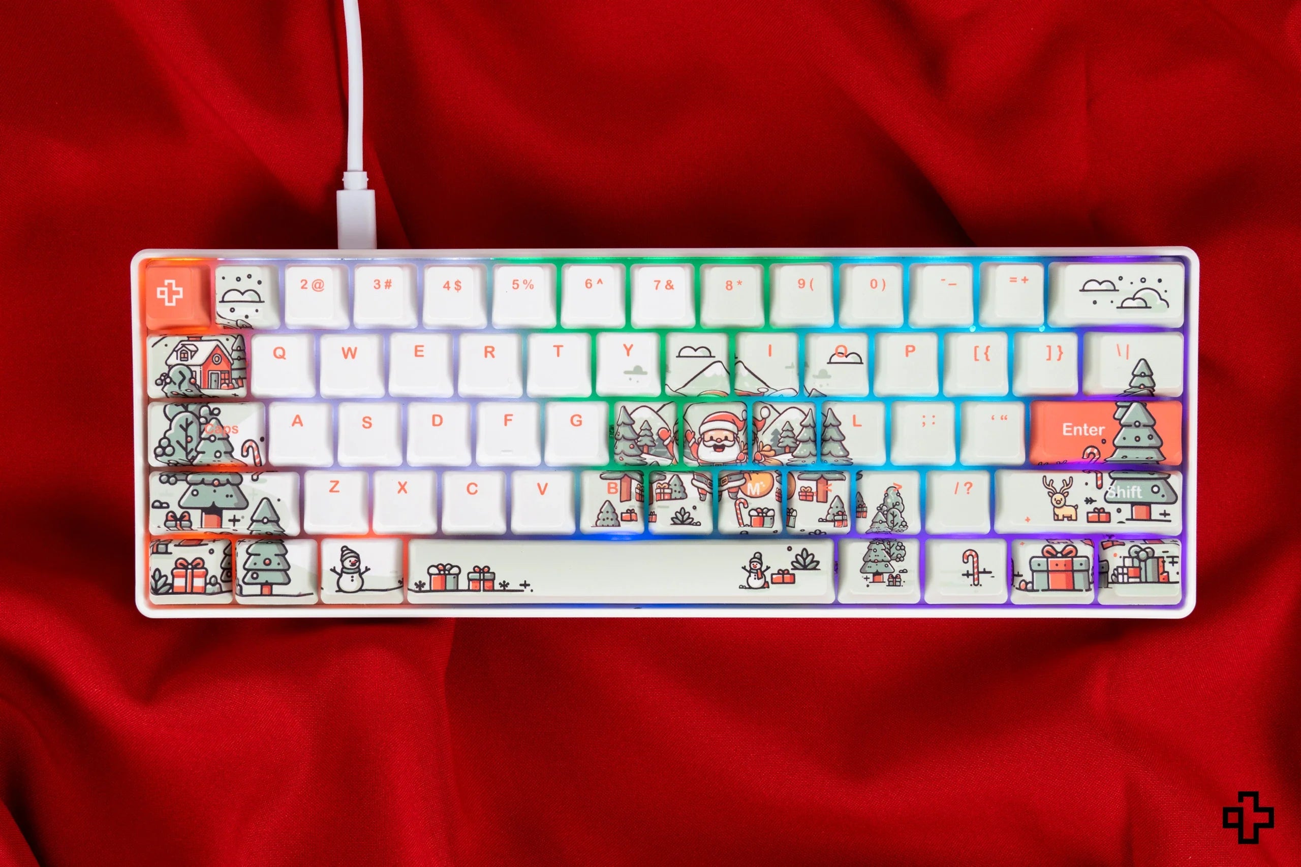 QwertyKey Santa Hotswap Christmas Mechanical Gaming Keyboard