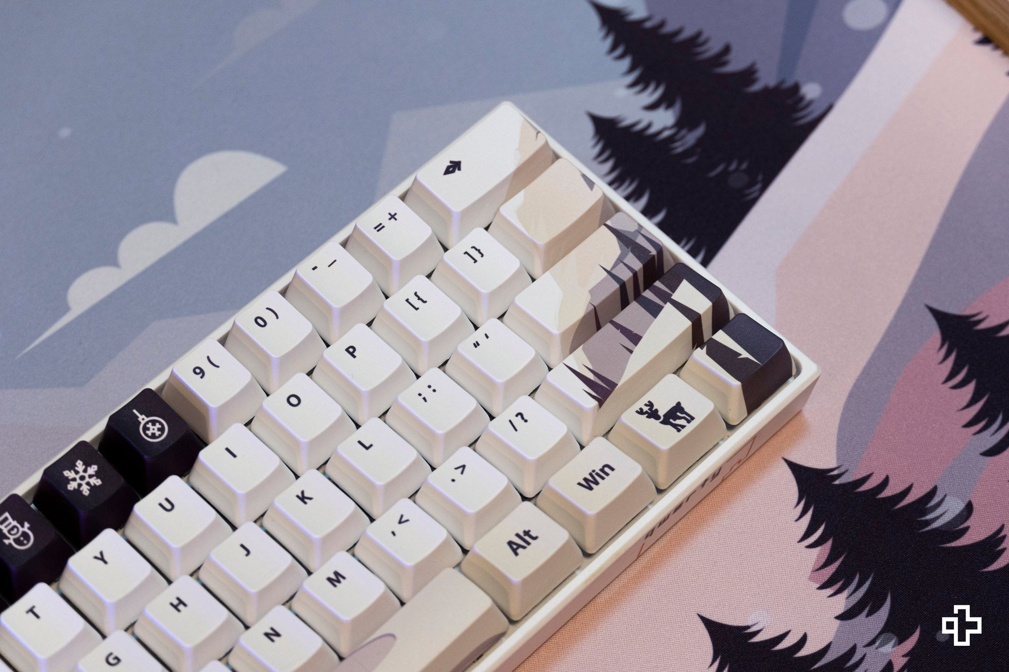 QwertyKey Winter Blast 2025 Keycap Set