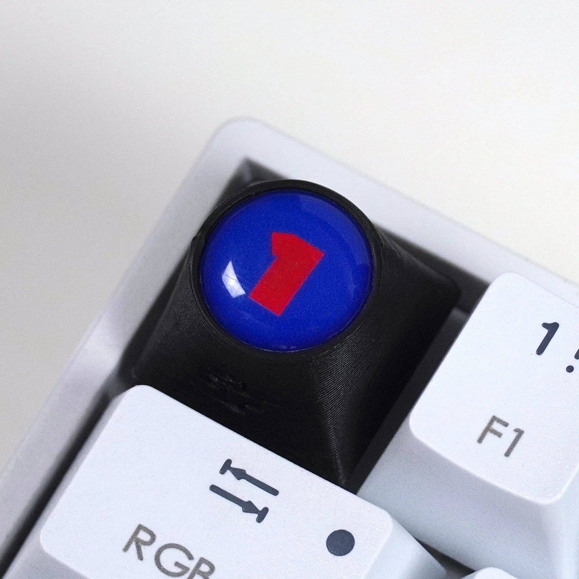 Artisan F1 - VER + NR. 1 Keycap