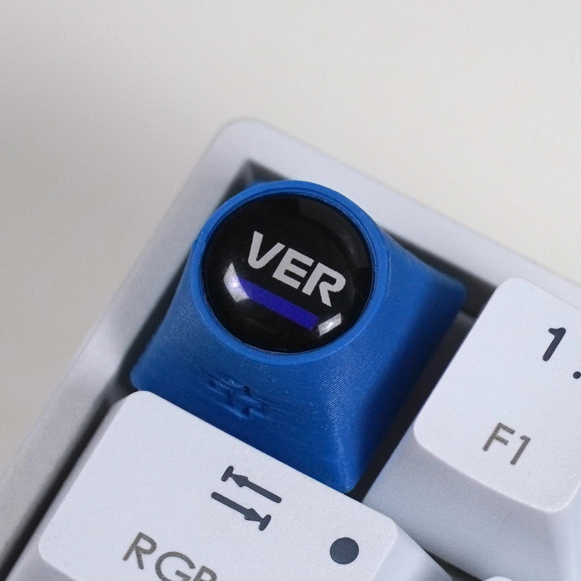 Artisan F1 - VER + NR. 1 Keycap