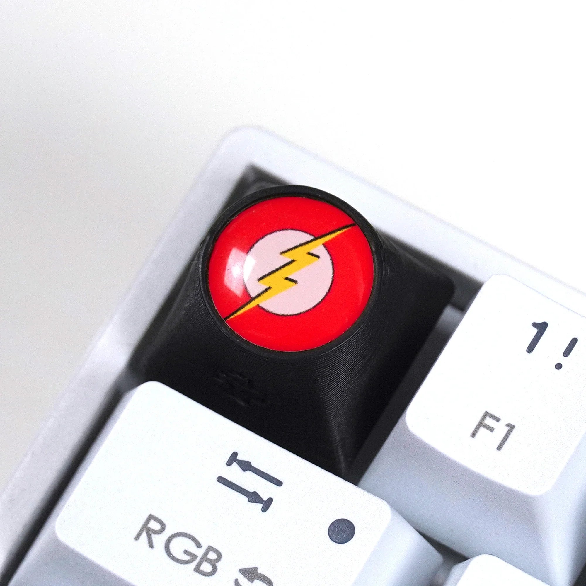 Artisan Flash SuperHero Keycap