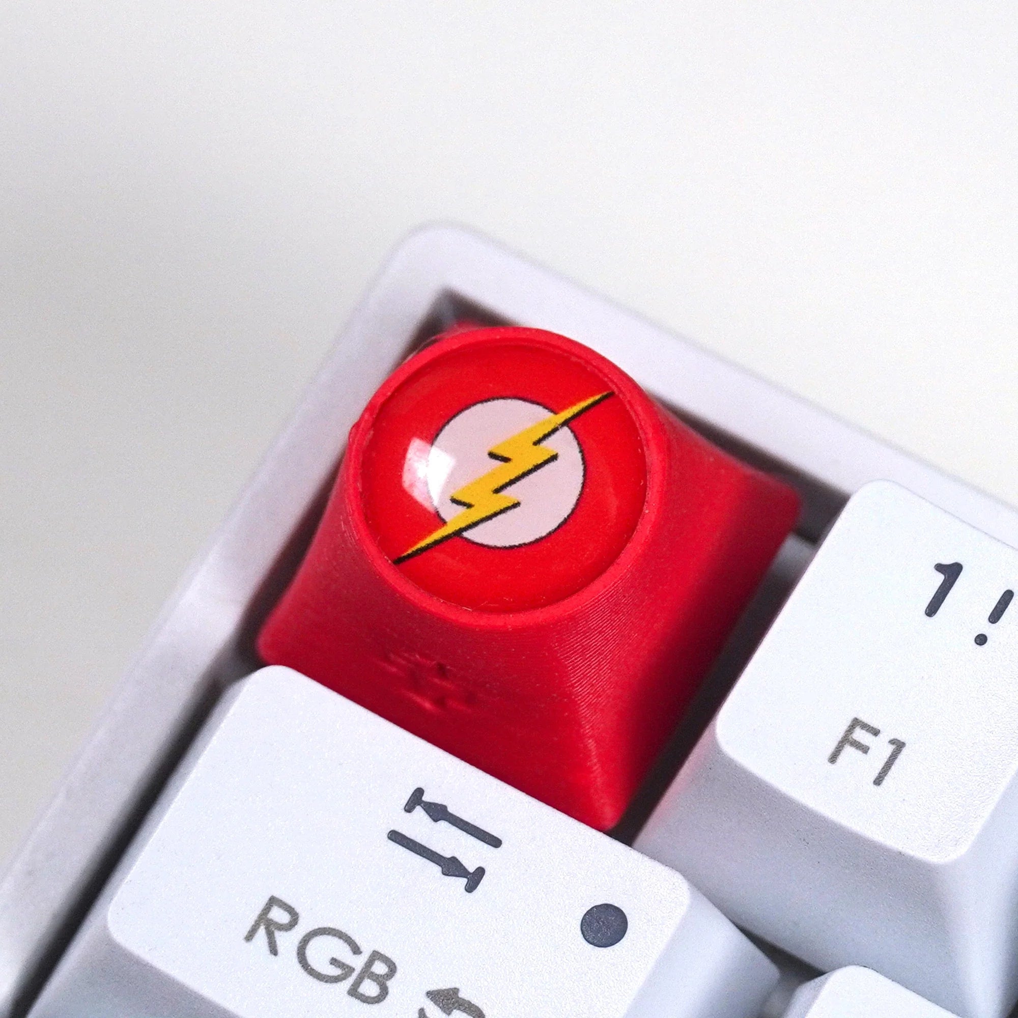 Artisan Flash SuperHero Keycap