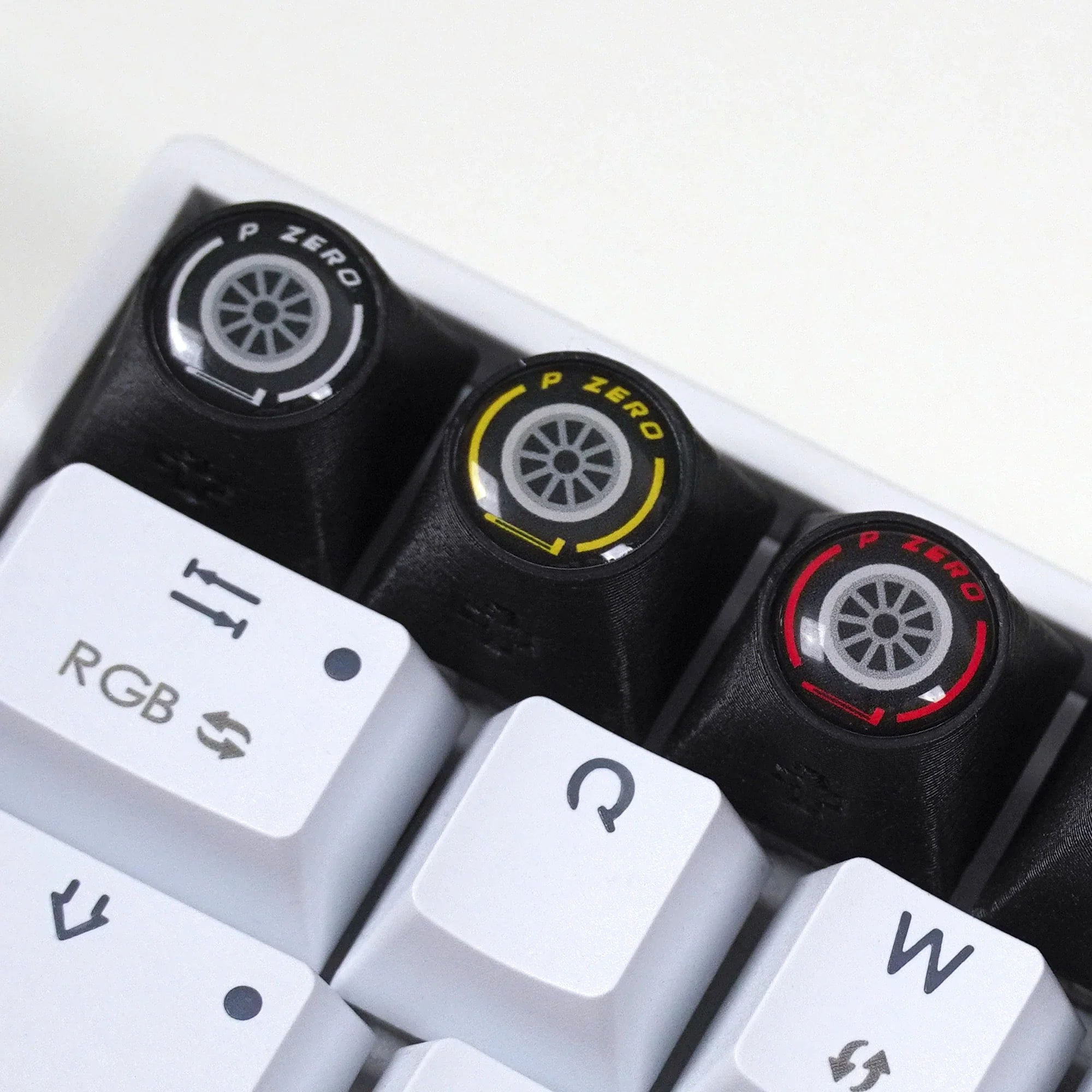 Artisan F1 Tyres - Hard - Medium - Soft - Wet - Intermediate Keycap