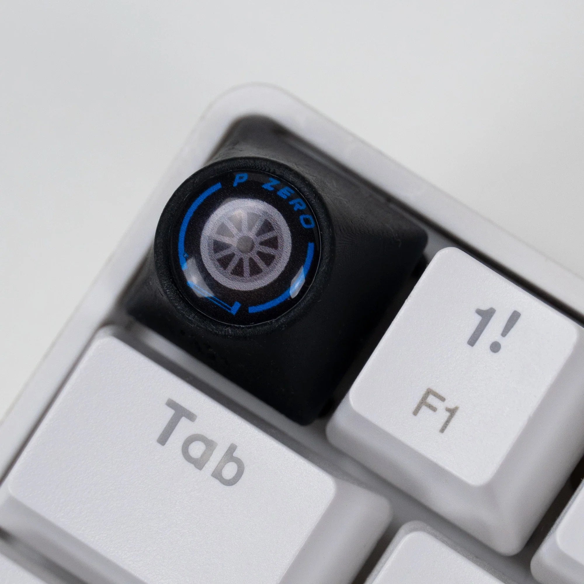 Artisan F1 Tyres - Hard - Medium - Soft - Wet - Intermediate Keycap