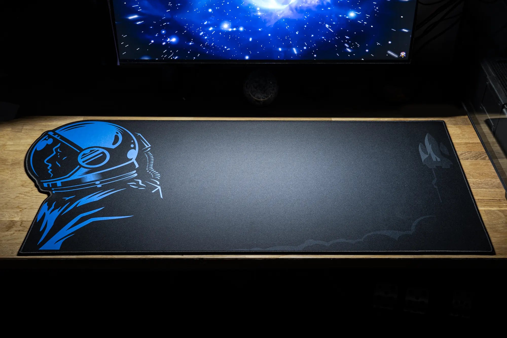 QwertyKey Spaceman Irregular Shape Deskmat 4mm Stitched Edges