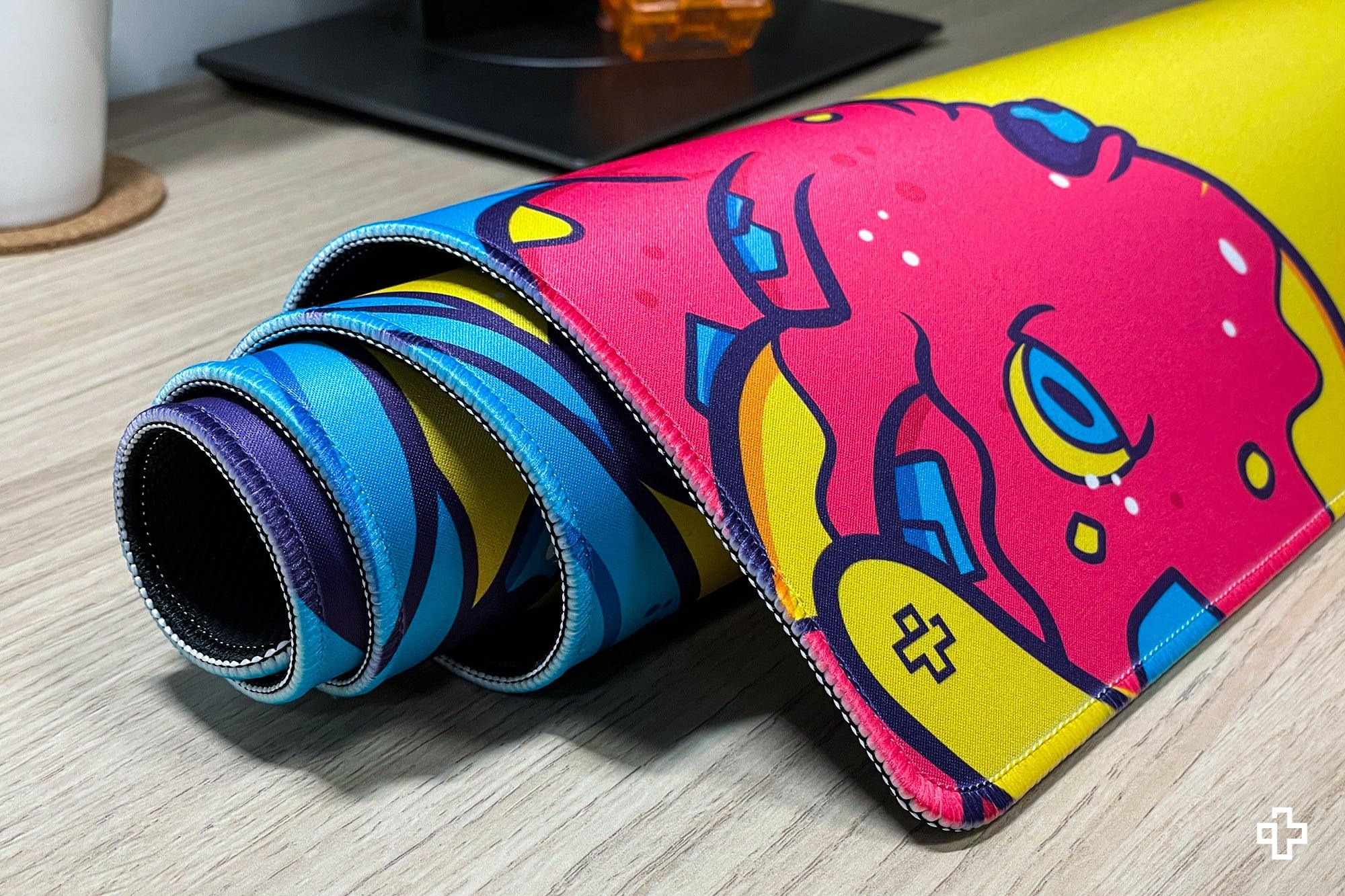 Deskmat Mousepad QwertyKey Octopus Yellow 4mm stitched edges Deskmats QwertyKey