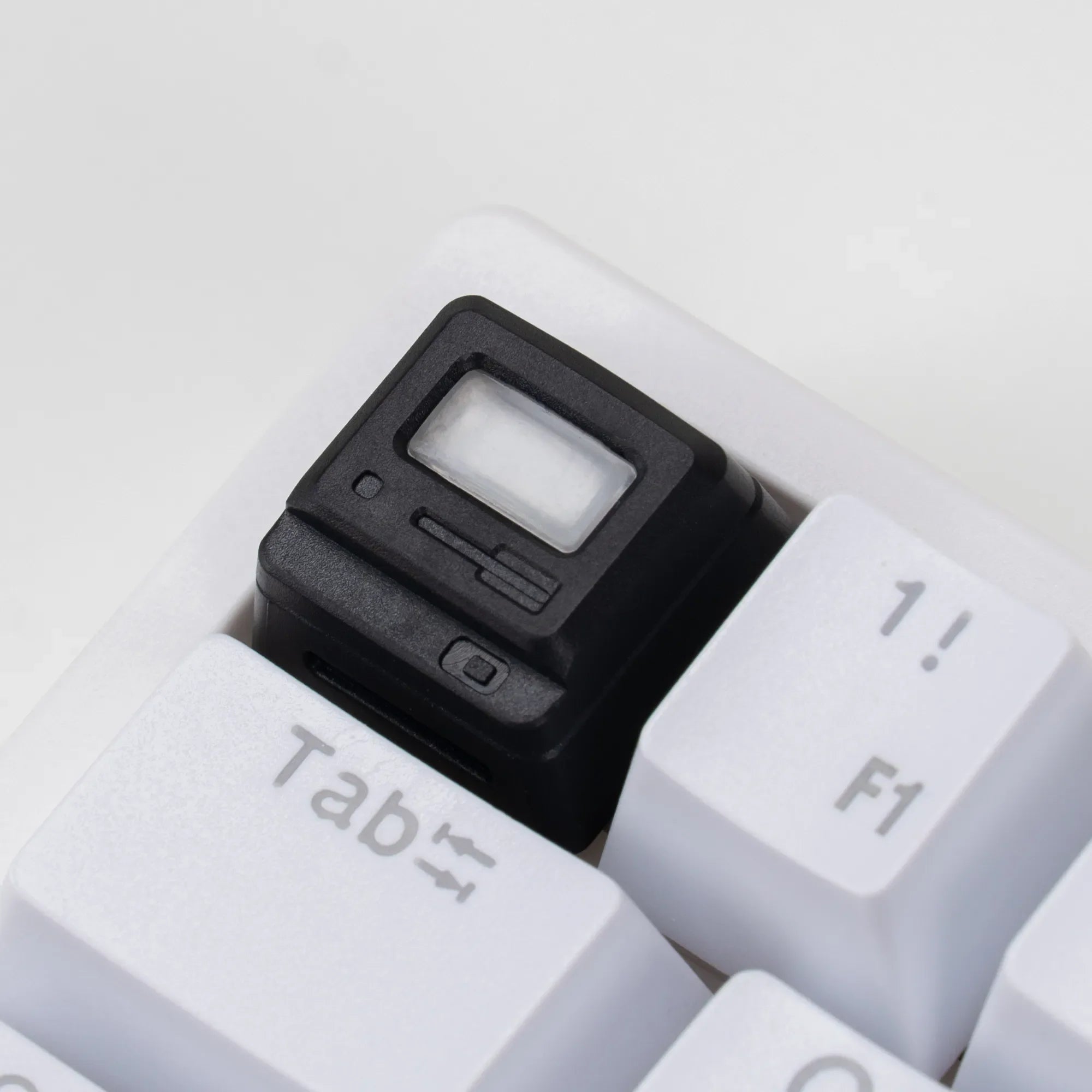 Artisan Gameboy Black Keycap