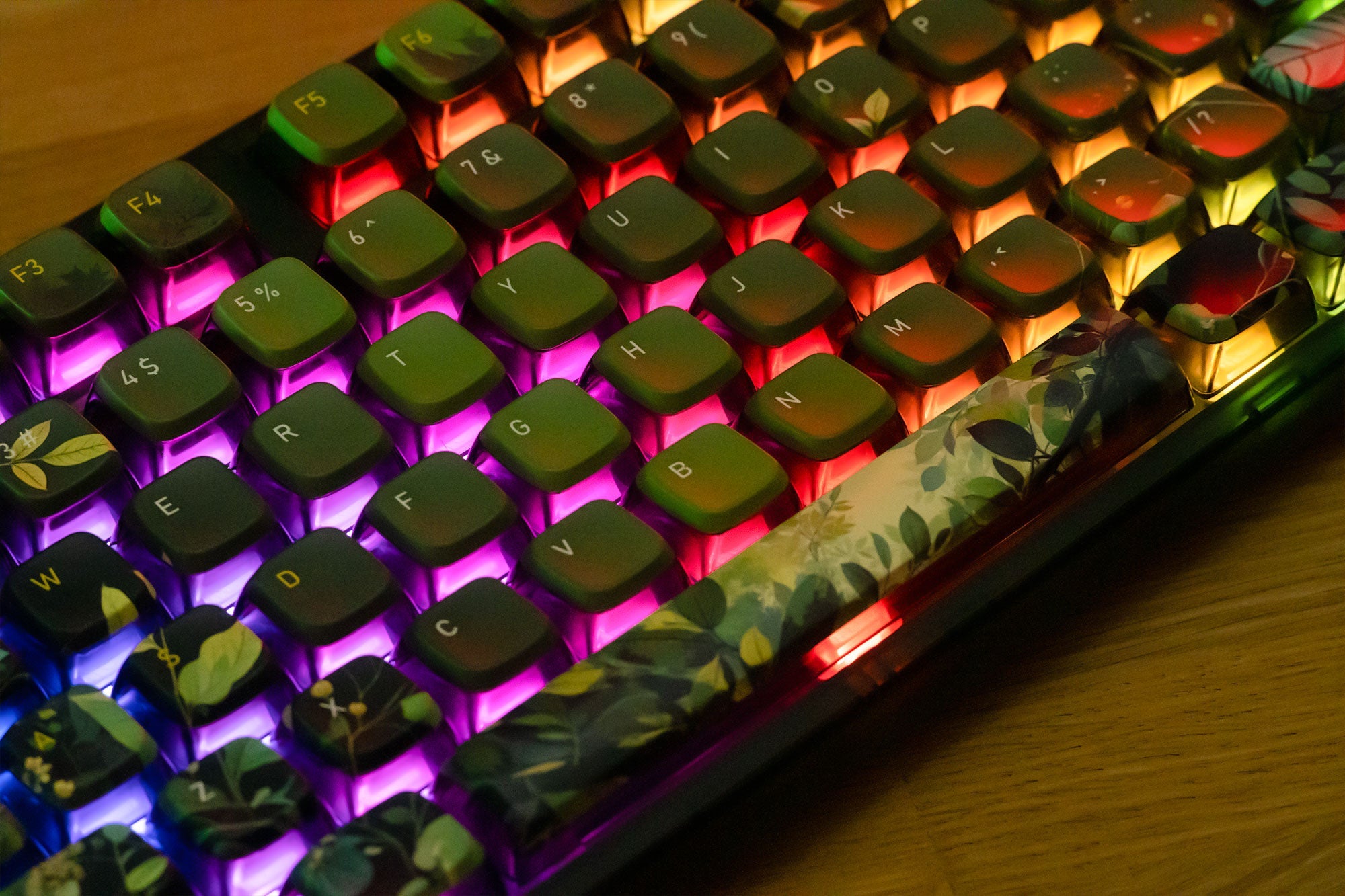 QwertyKey80 Leaf Bluetooth Wireless Hotswap RGB QMK/VIA Gasket Mounted Mechanical Gaming Keyboard with Screen