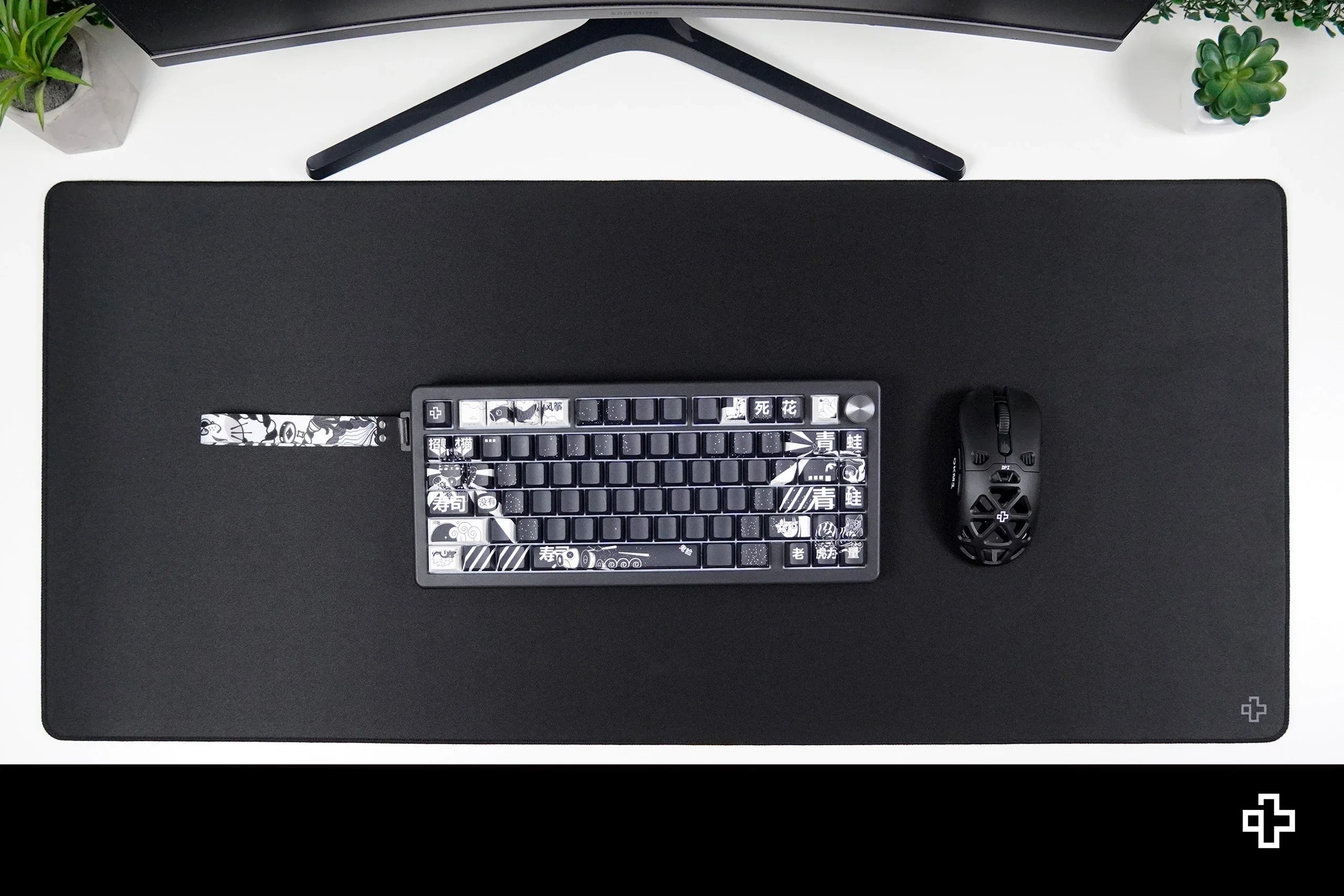 QwertyKey Black Classic Plain Deskmat 4mm Stitched Edges