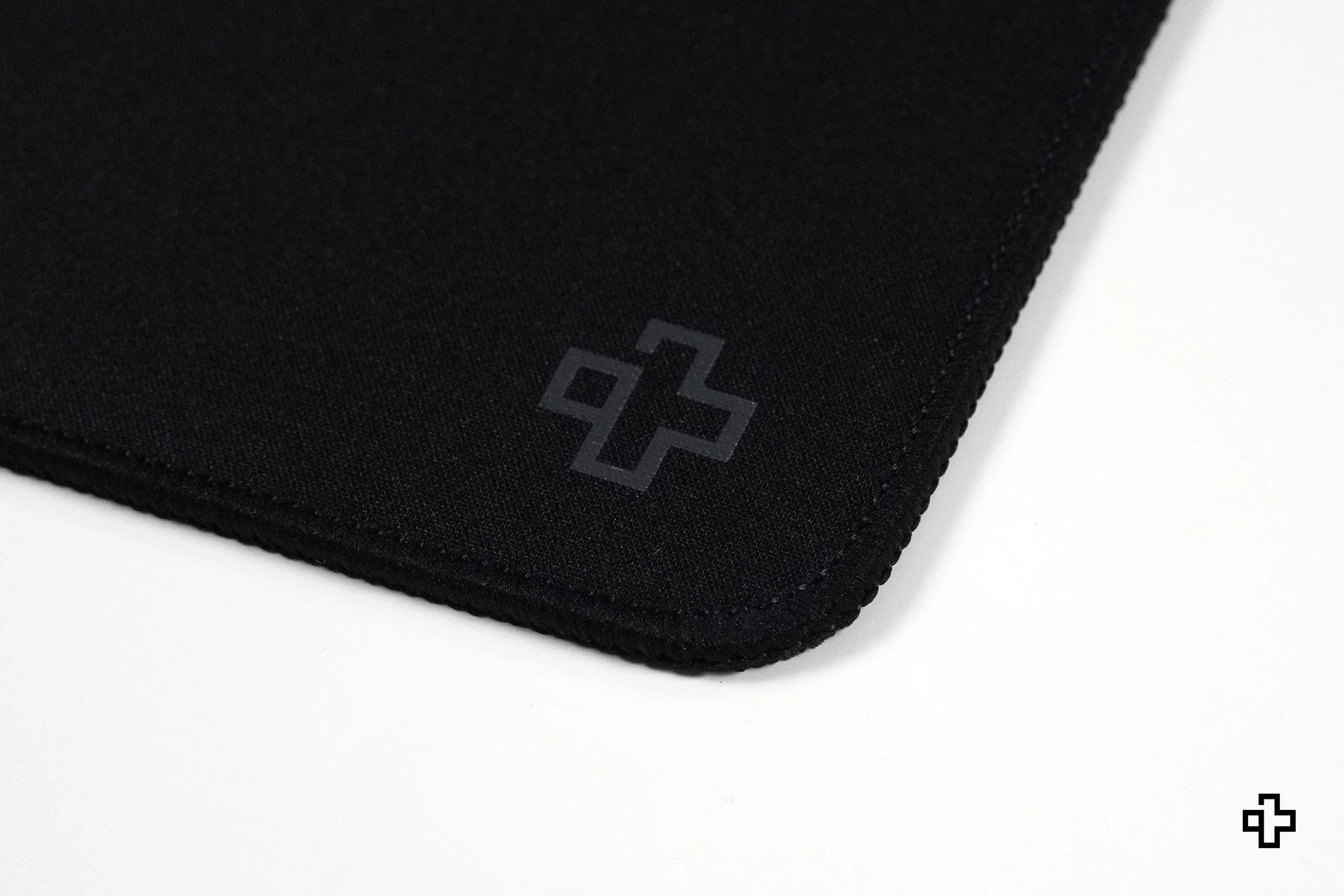 QwertyKey Black Classic Plain Deskmat 4mm Stitched Edges
