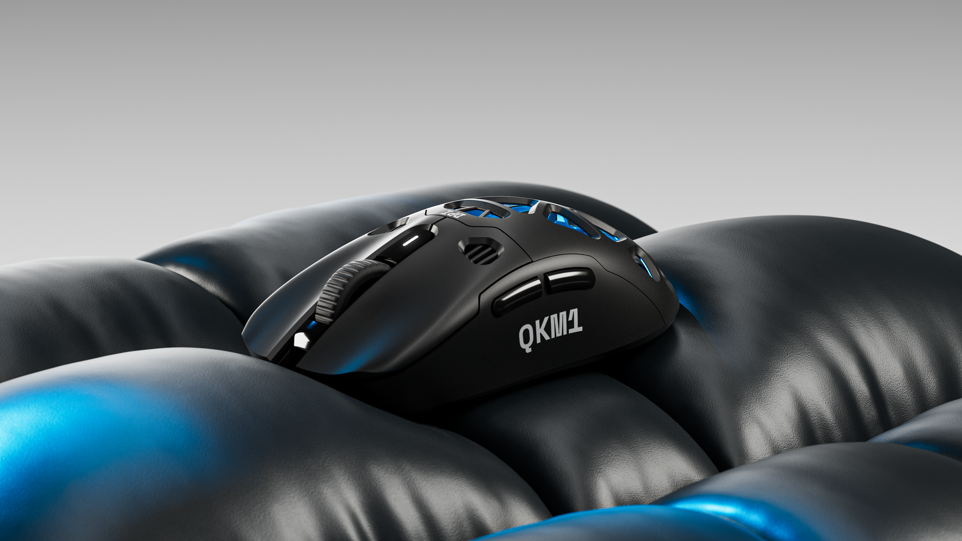 QwertyKey QKM1 Wireless Bluetooth Charging Dock Black Mouse