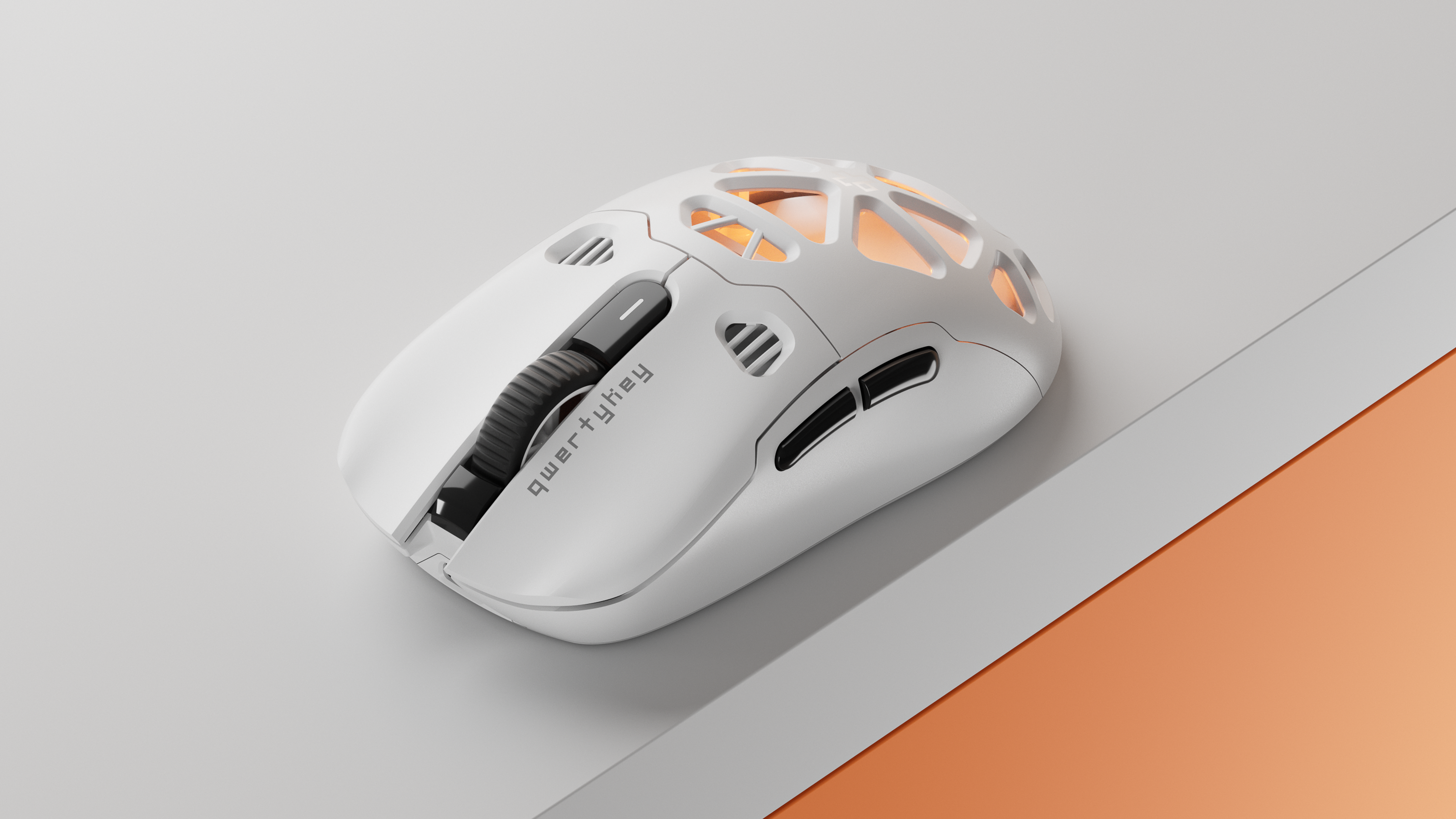 QwertyKey QKM1 White Wireless Bluetooth Charging Dock Mouse