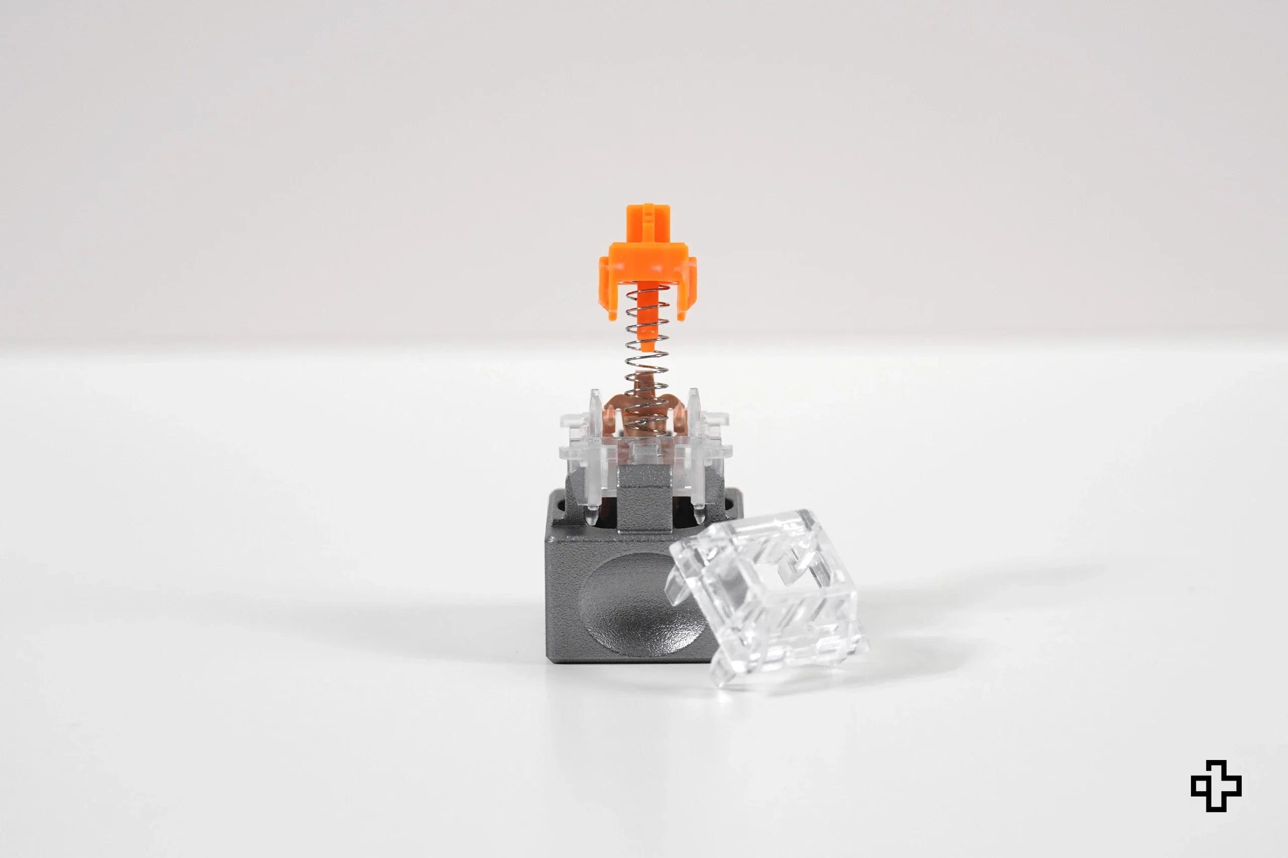 Switch QwertyKey Linear V2 Pre-Lubed