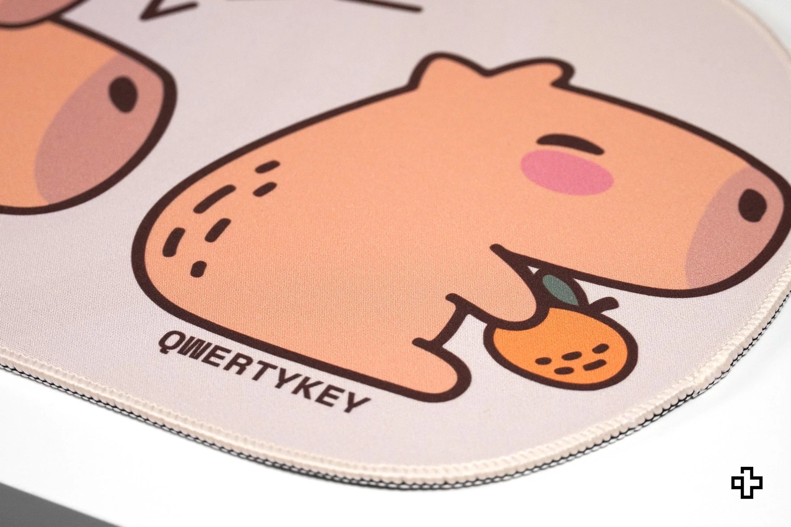 QwertyKey Capybara Deskmat 4mm Stitched Edges