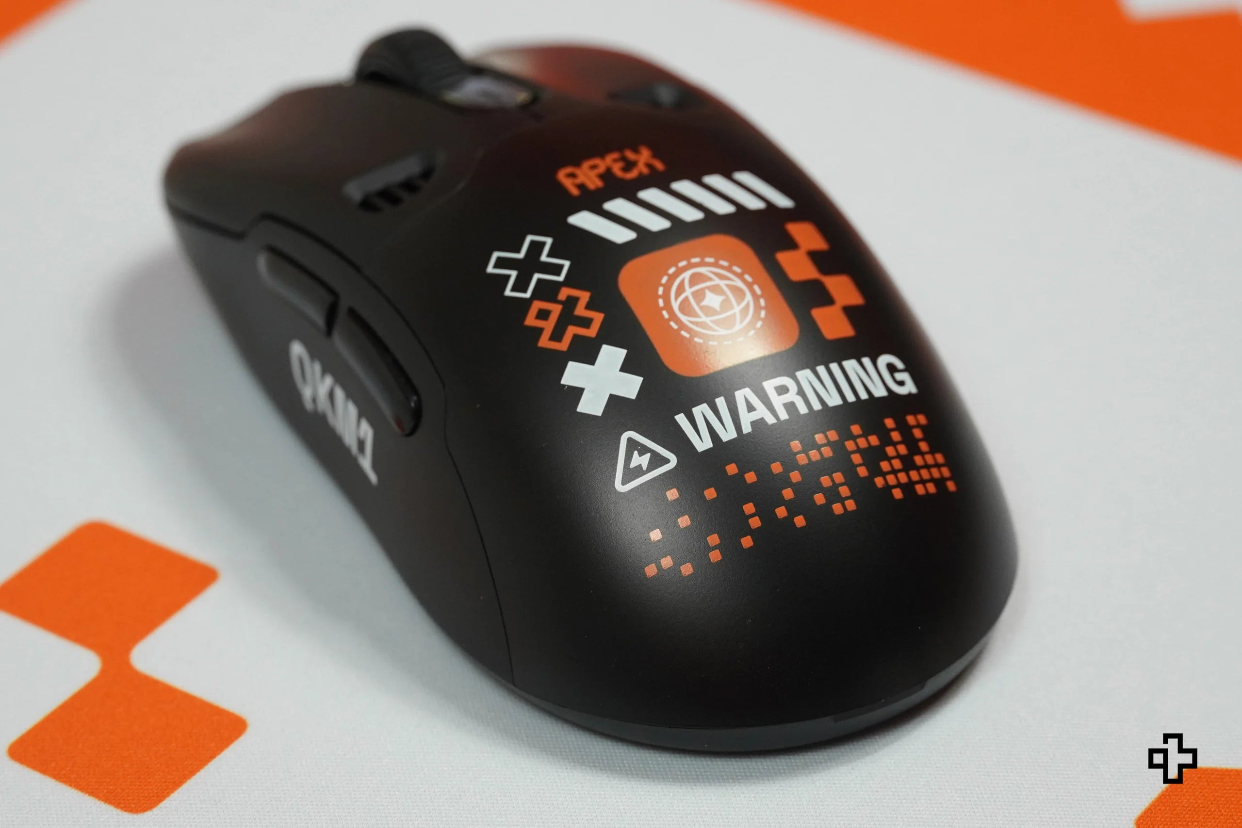 QKM1 Apex Mouse Cover