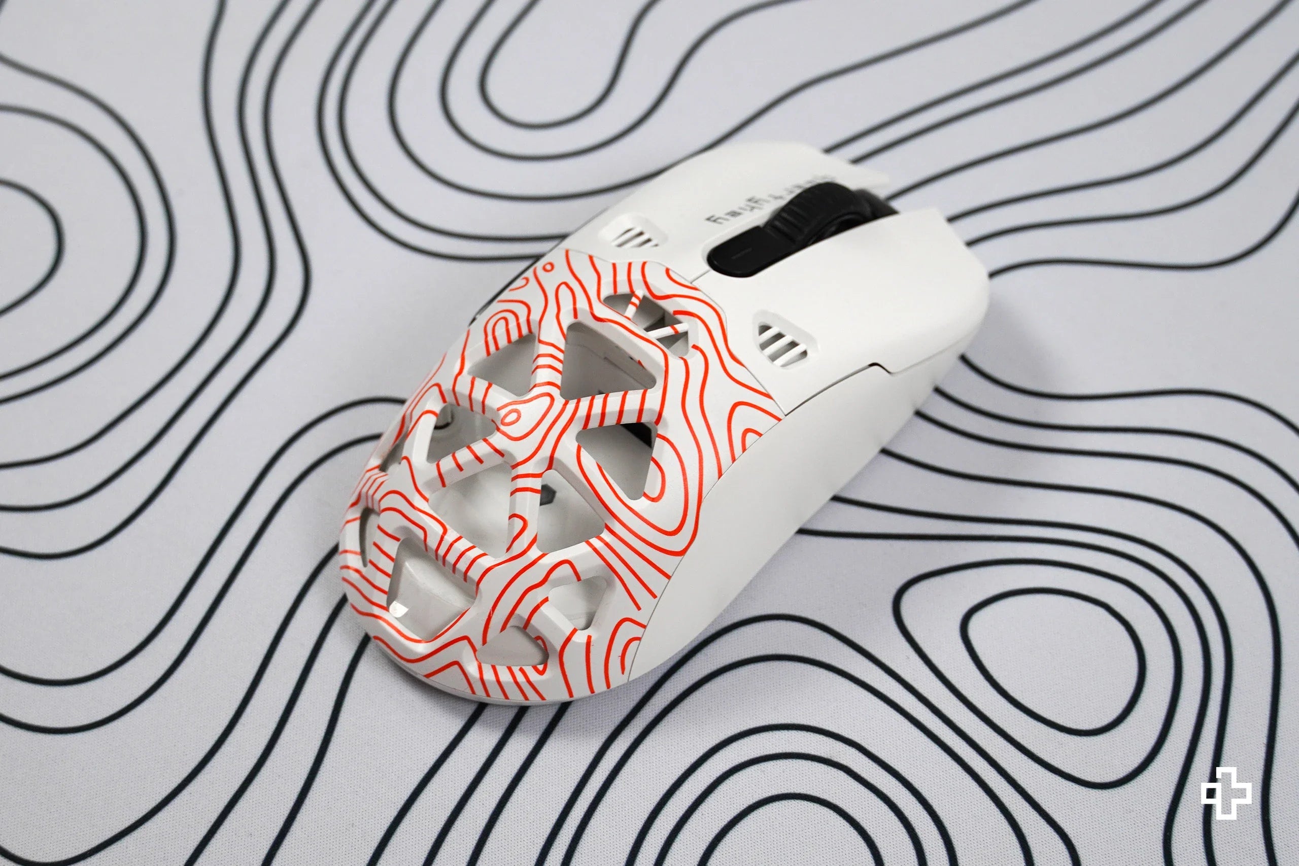 QKM1 Astro White Mouse Cover