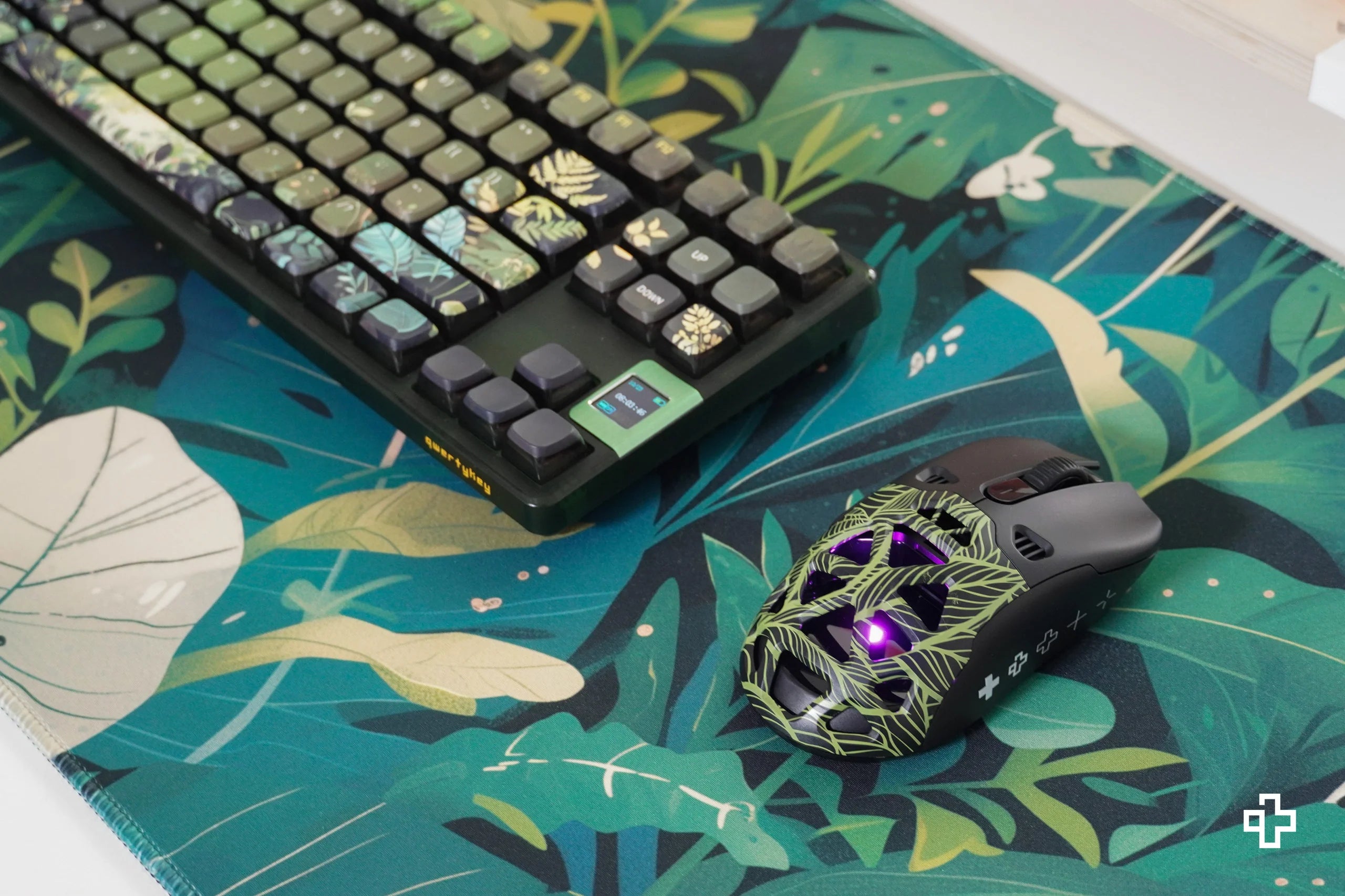 QKM1 Leaf Mouse Cover