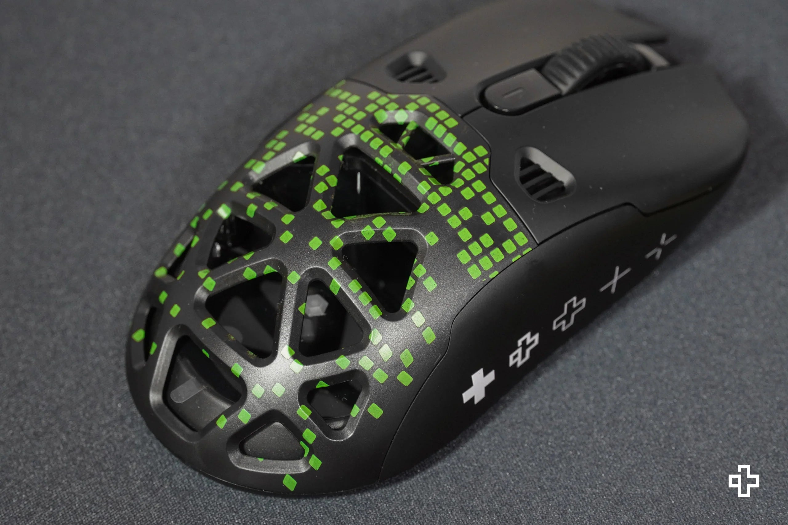 QKM1 Matrix Mouse Cover