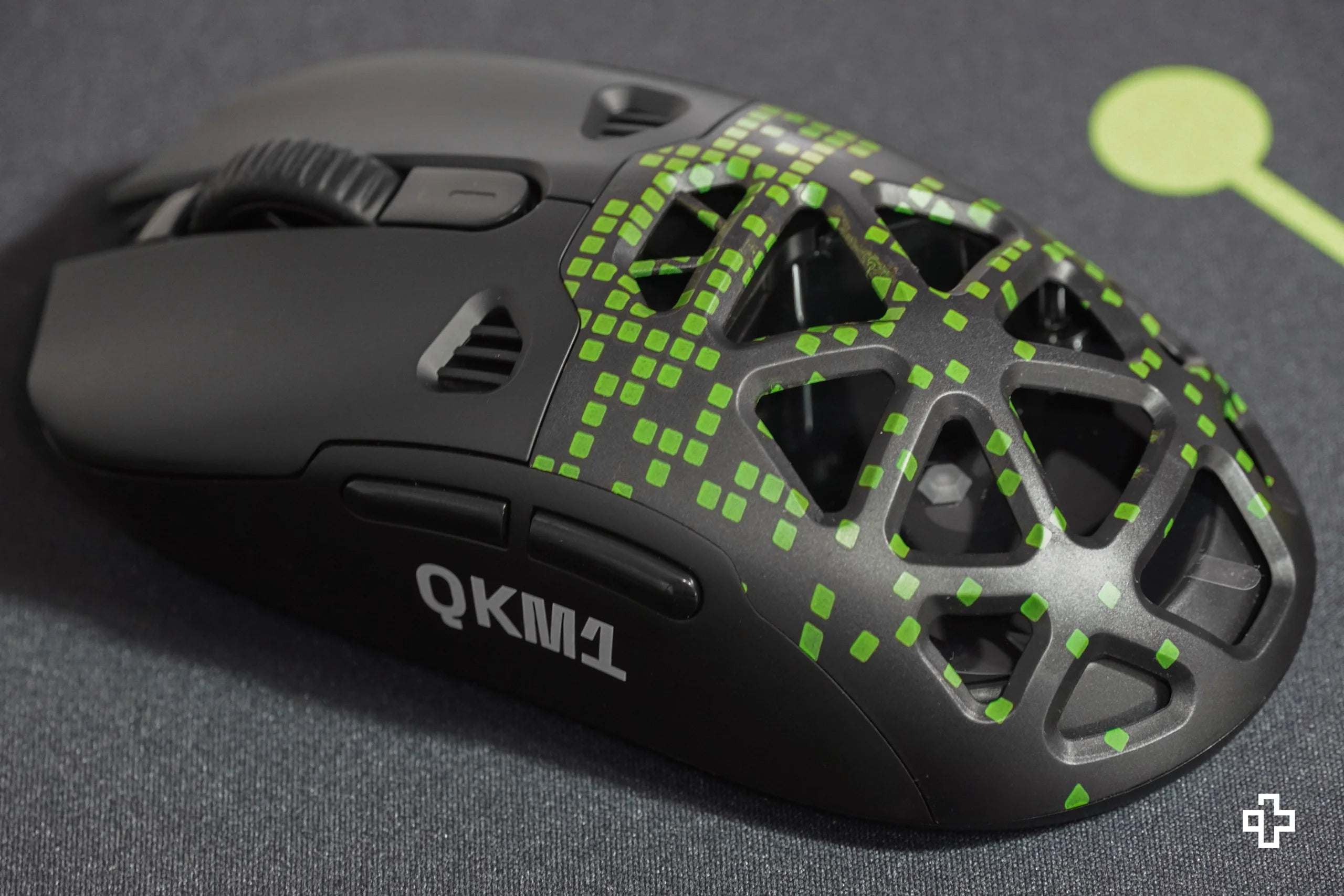QKM1 Matrix Mouse Cover