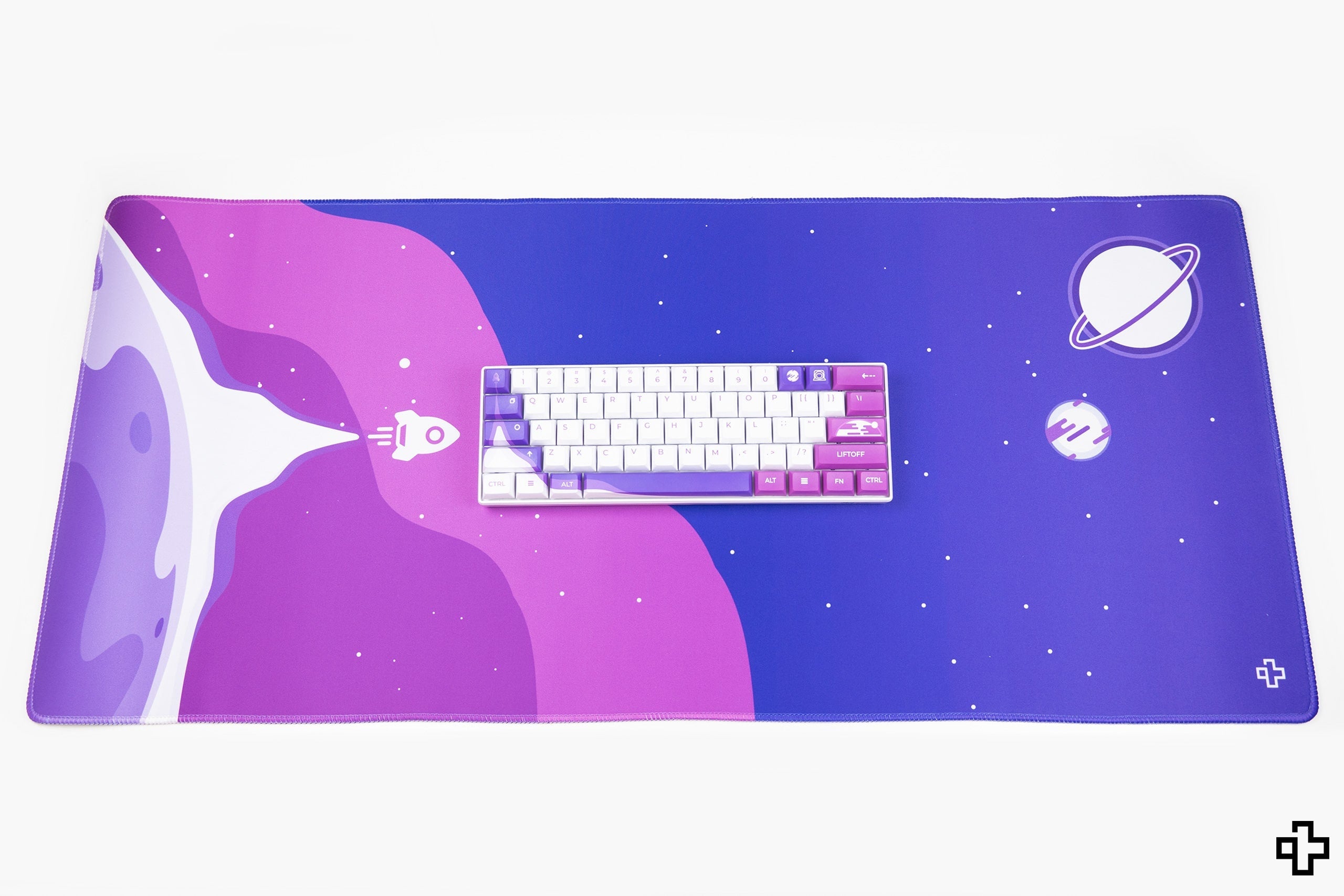 Deskmat Mousepad QwertyKey LiftOff 4mm stitched edges - QwertyKey
