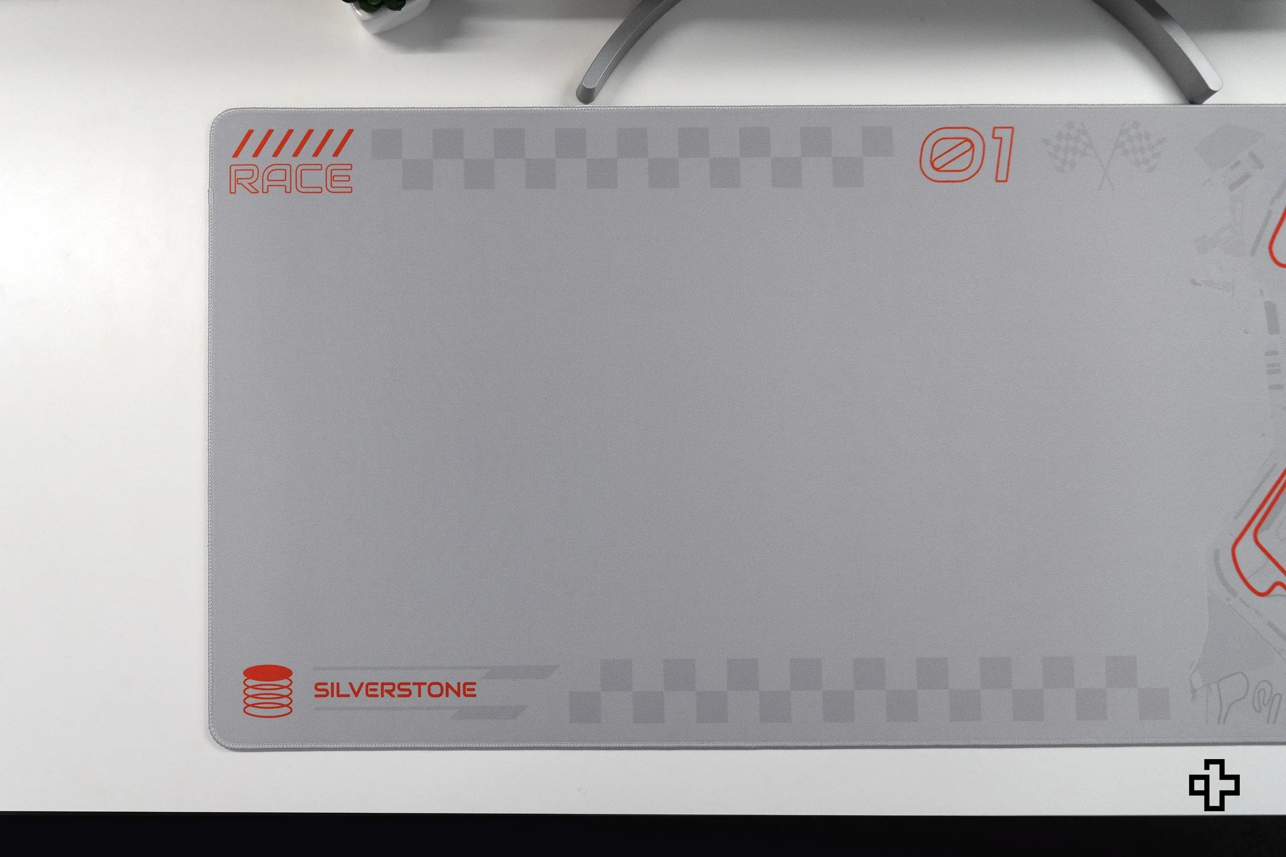 Deskmat Mousepad Formula Silver Circuit 4mm Stitched Edges