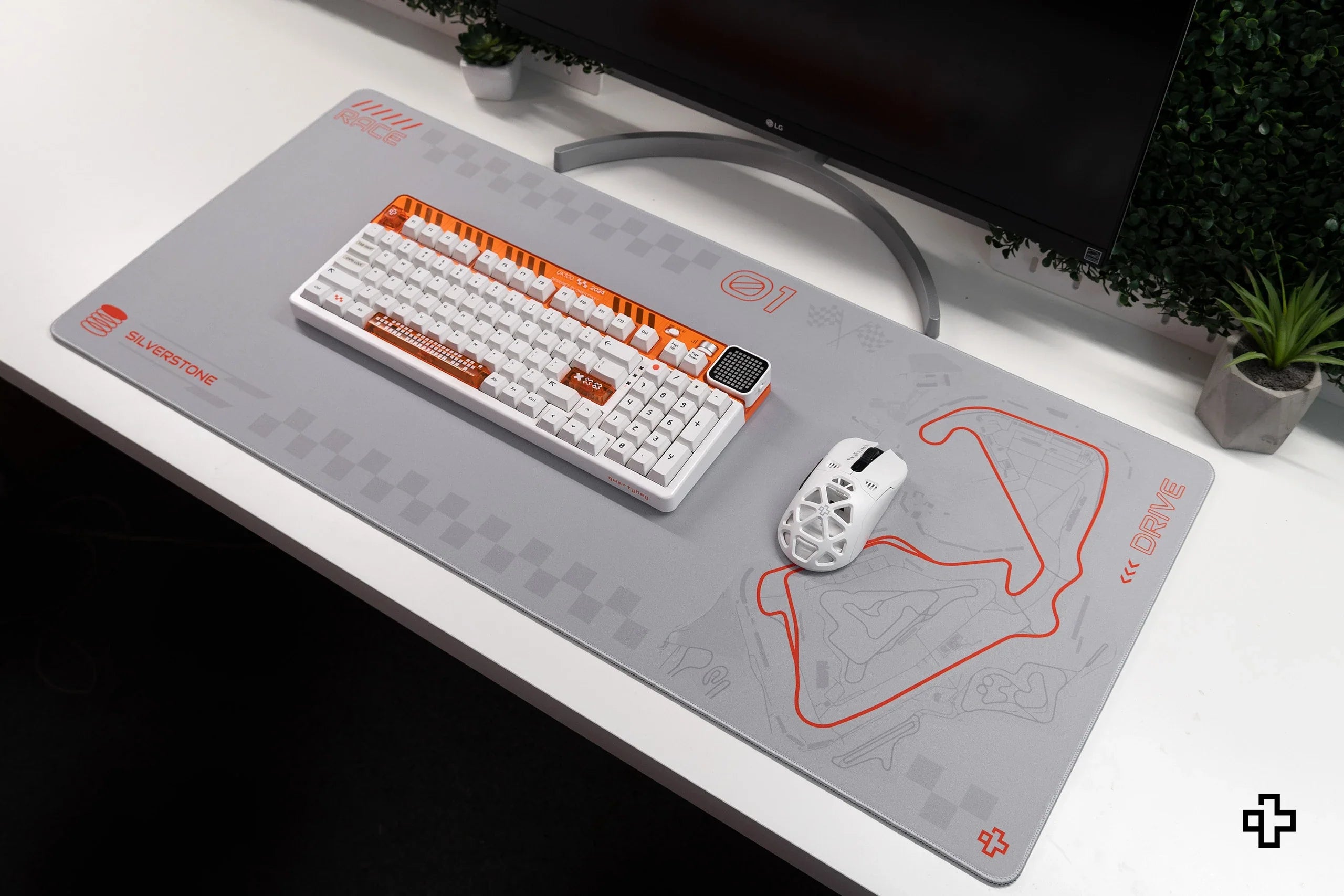 Deskmat Mousepad Formula Silver Circuit 4mm Stitched Edges