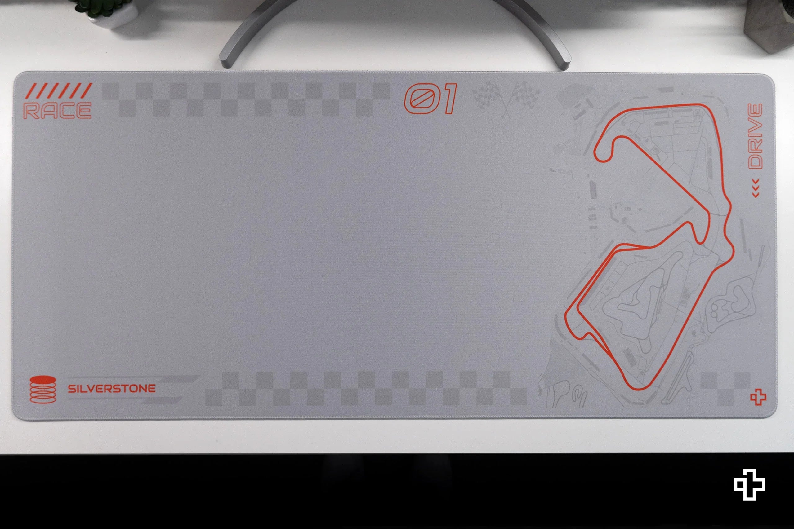 Deskmat Mousepad Formula Silver Circuit 4mm Stitched Edges