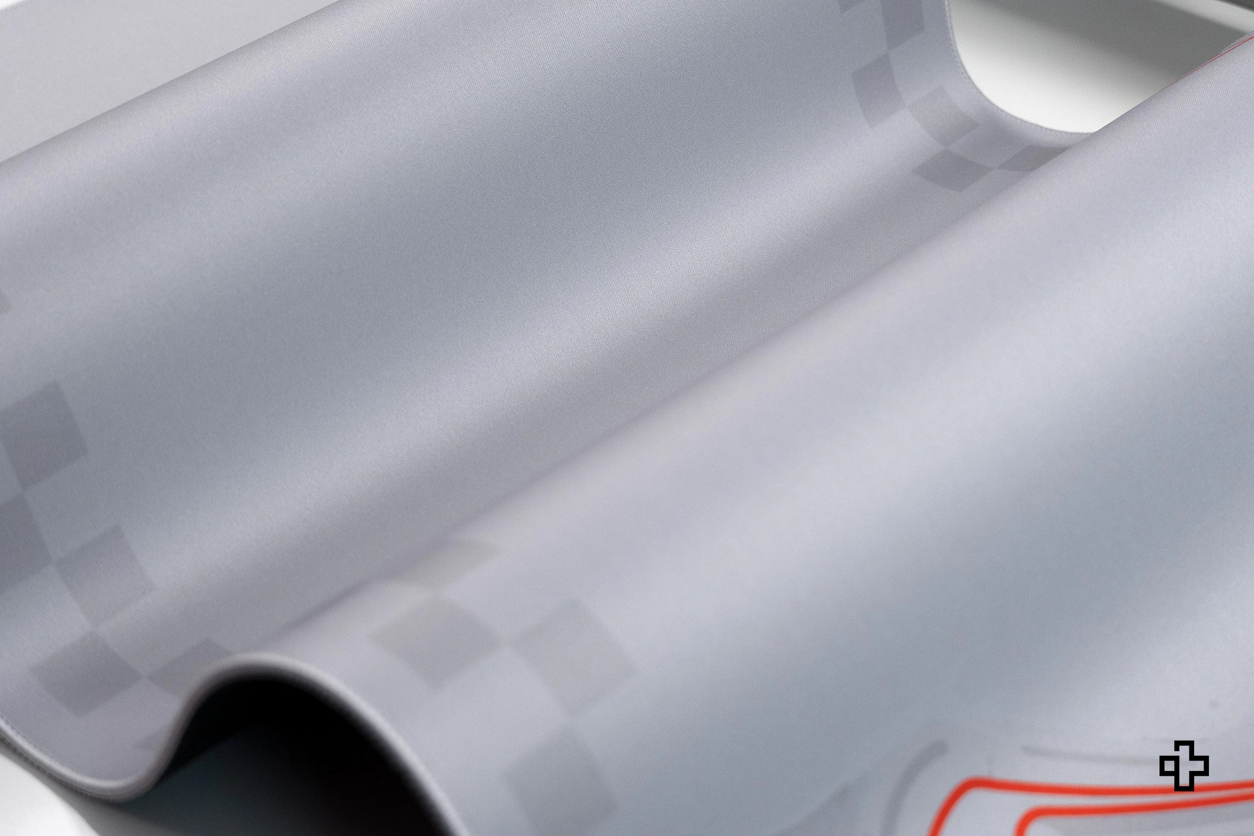 Deskmat Mousepad Formula Silver Circuit 4mm Stitched Edges