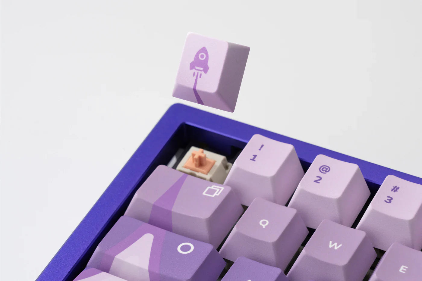 QwertyKey x Meletrix Zoom65 V3 Liftoff, Custom Aluminum Keyboard, Bluetooth, Wireless, QMK/VIA, Full RGB