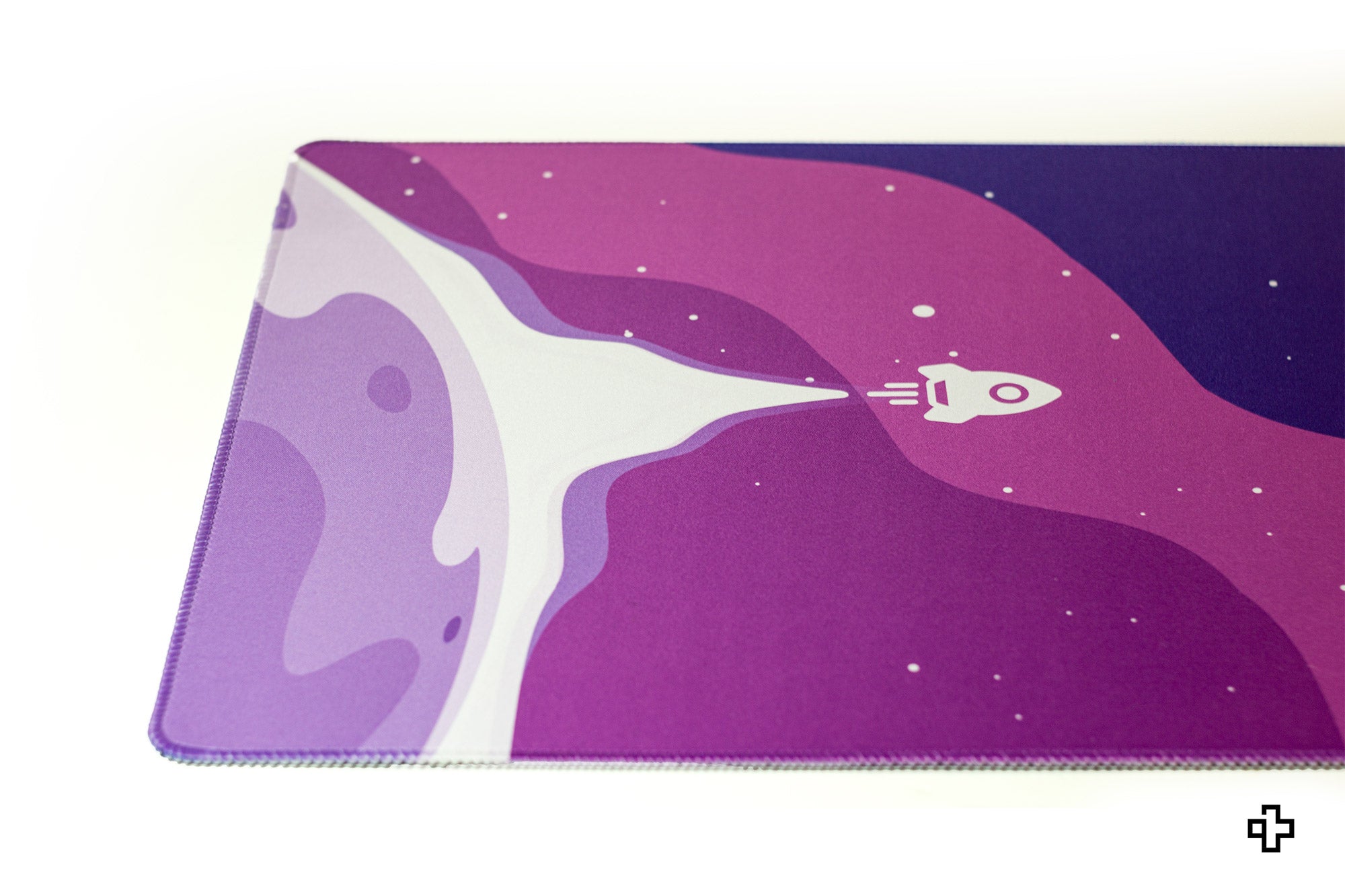 Deskmat Mousepad QwertyKey LiftOff 4mm stitched edges - QwertyKey