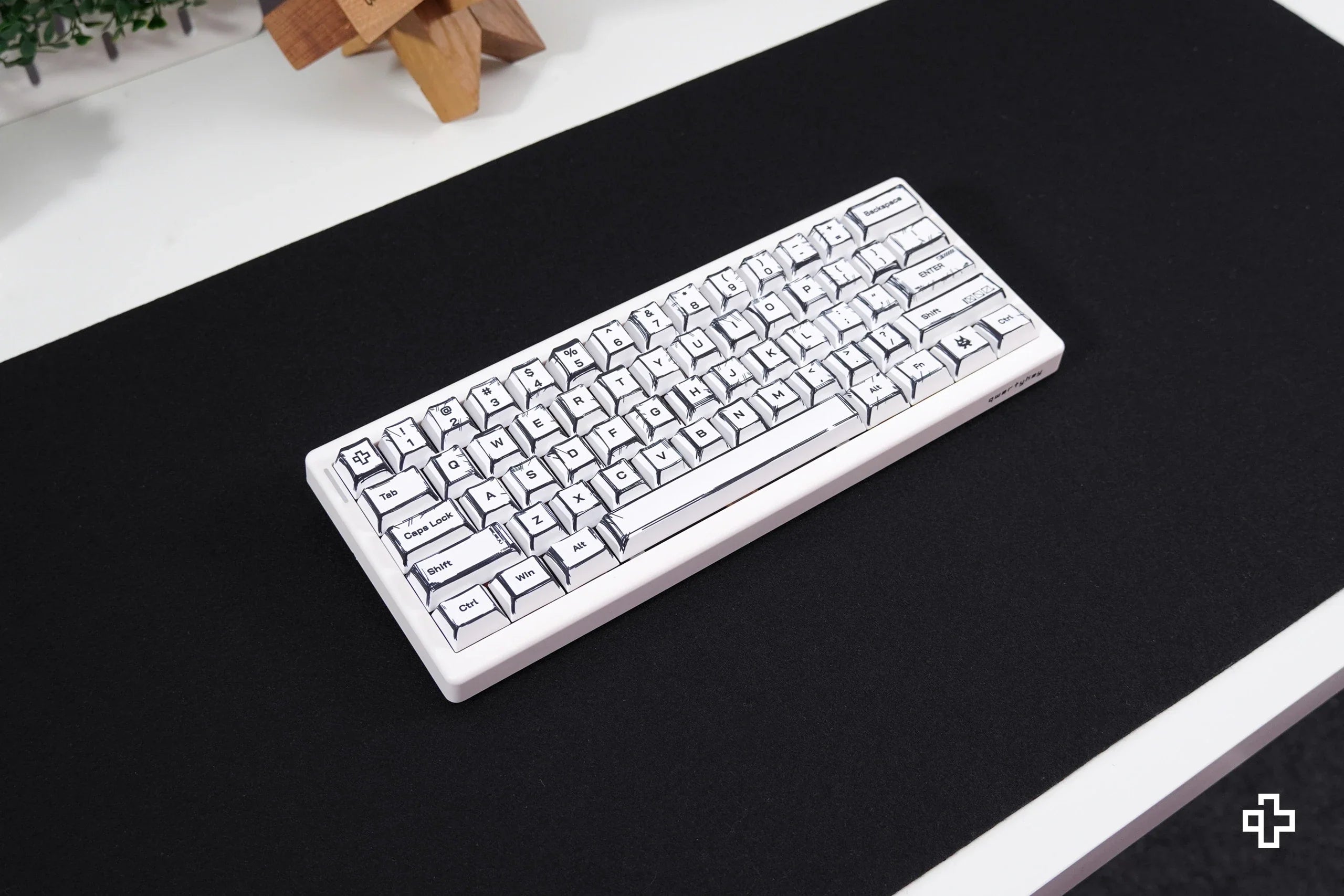 QwertyKey Manga Cherry Profile PBT Keycap Set