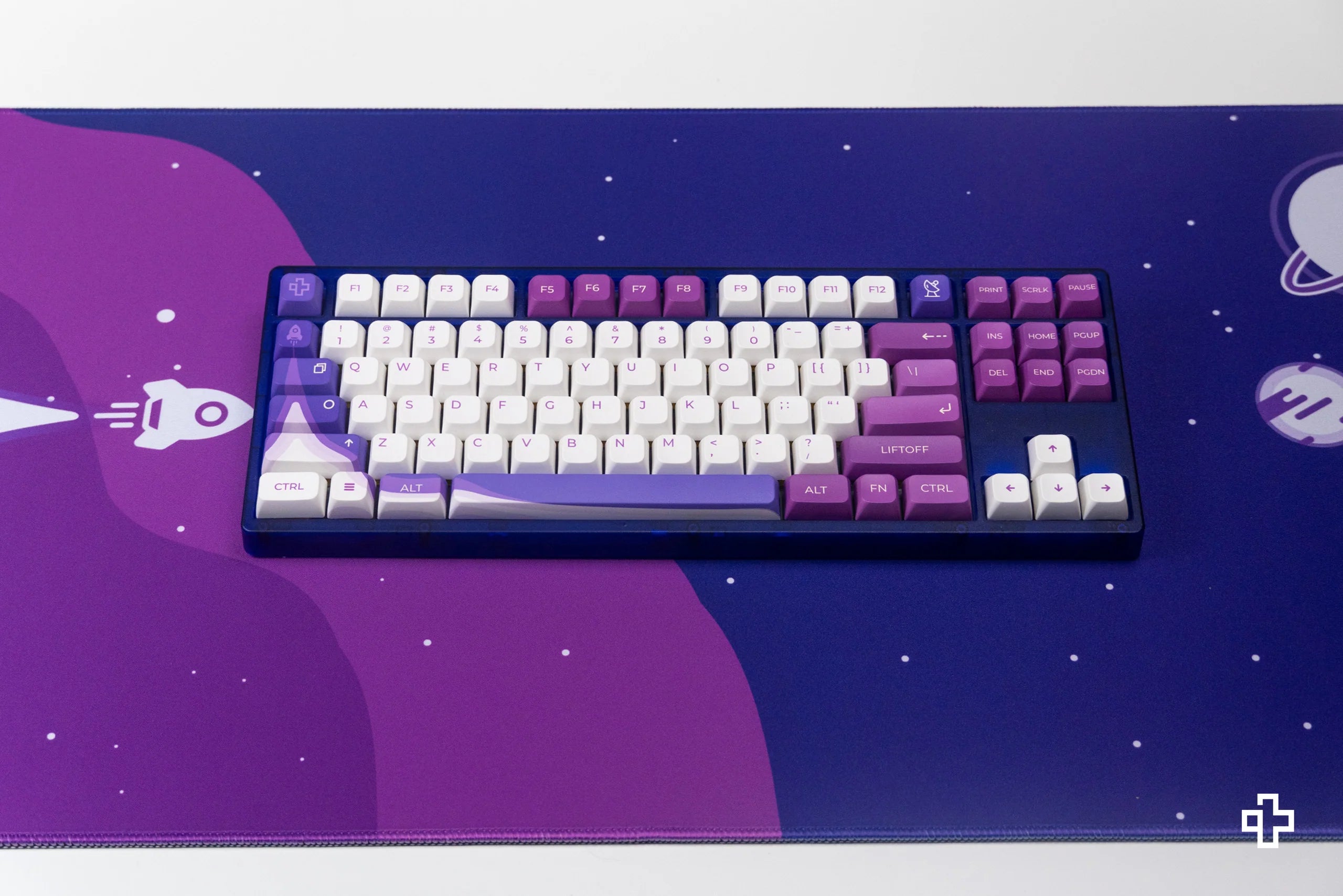 QwertyKey LiftOff XDA Profile PBT Keycap Set